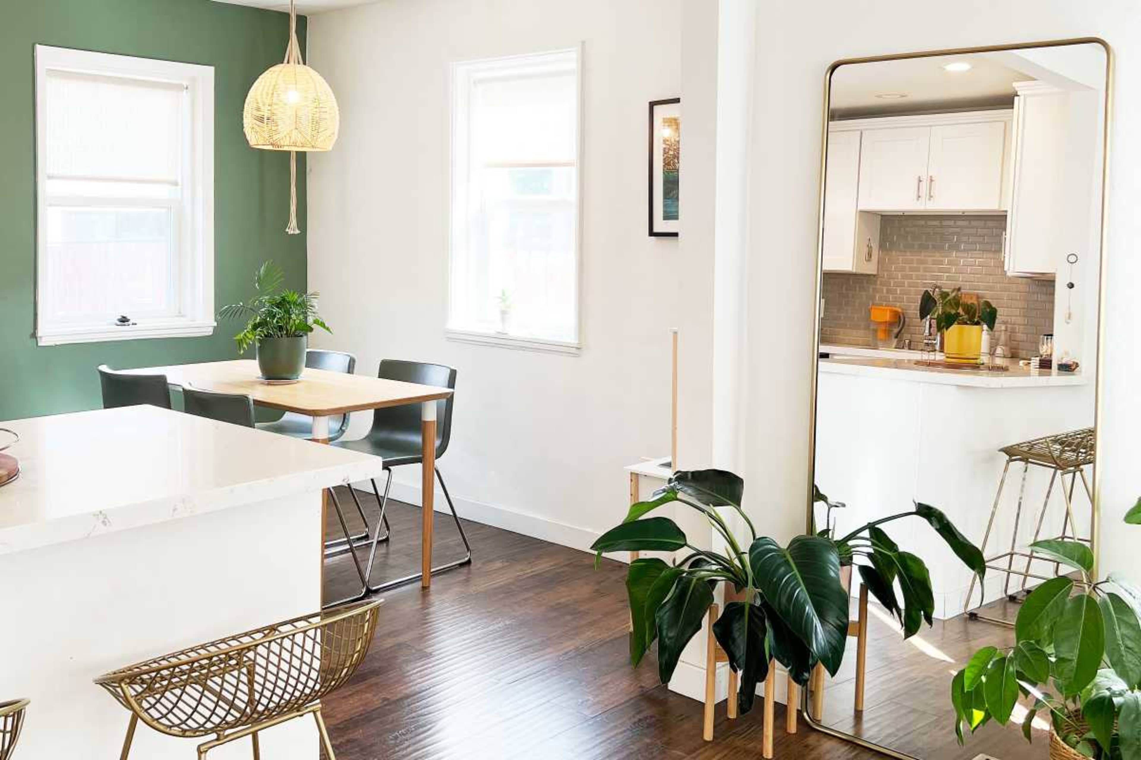 Stylish San Diego House Image in Mid-City, San Diego, CA