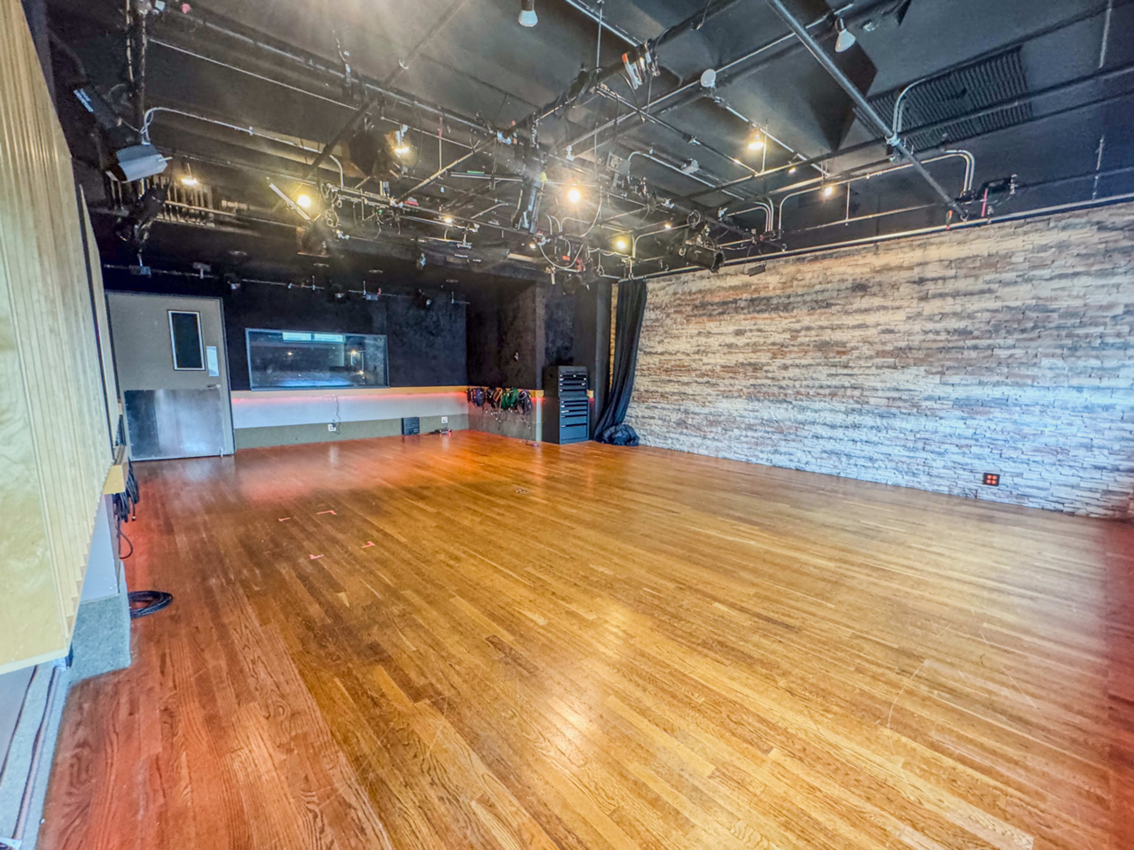 Wicker Park Professional Photo / Video Studio Image in West Town, Chicago, IL