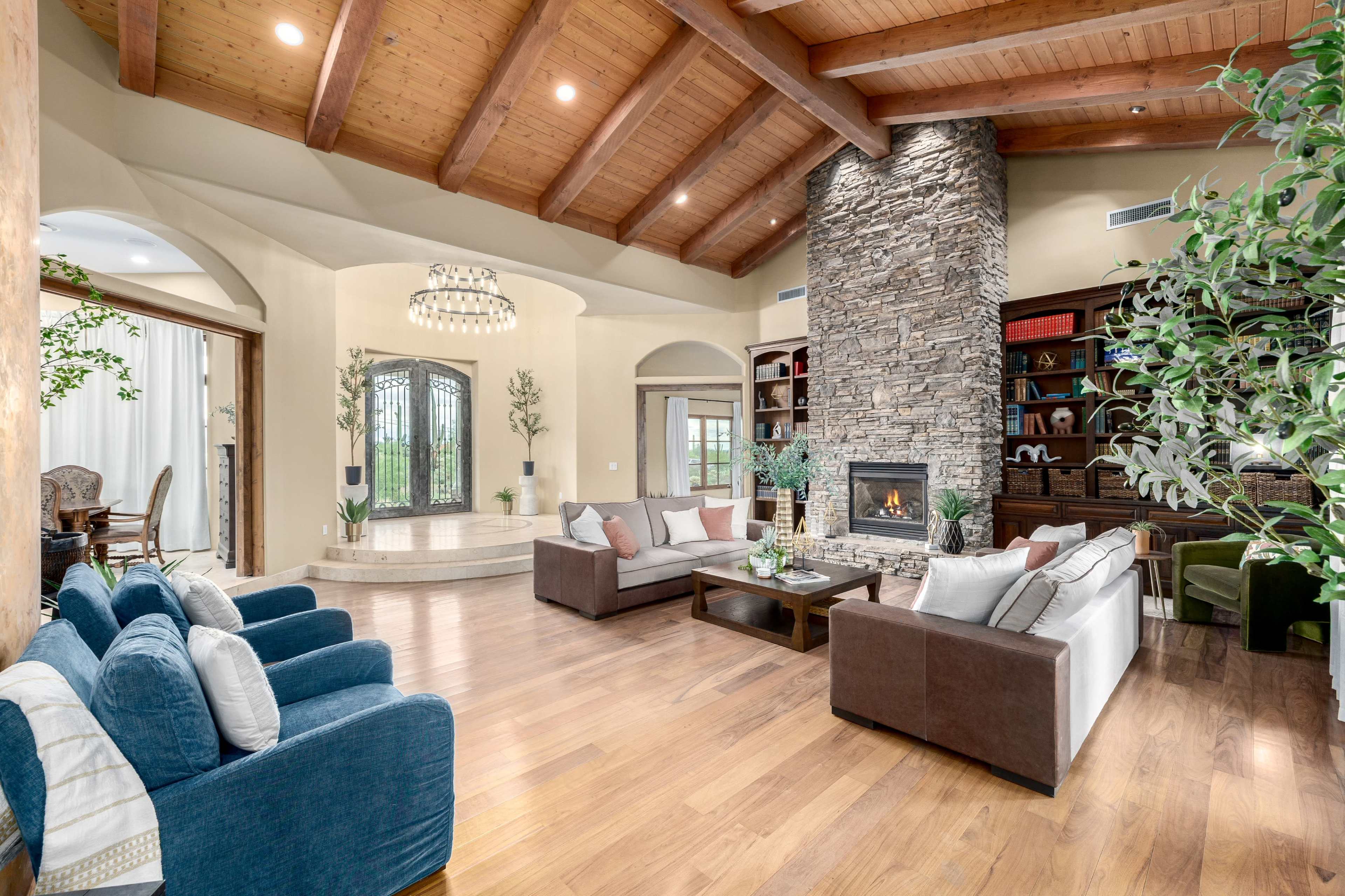 Custom Home @ Base pf Superstition Mountains. Open Chefs Kitchen. Image in , Apache Junction, AZ