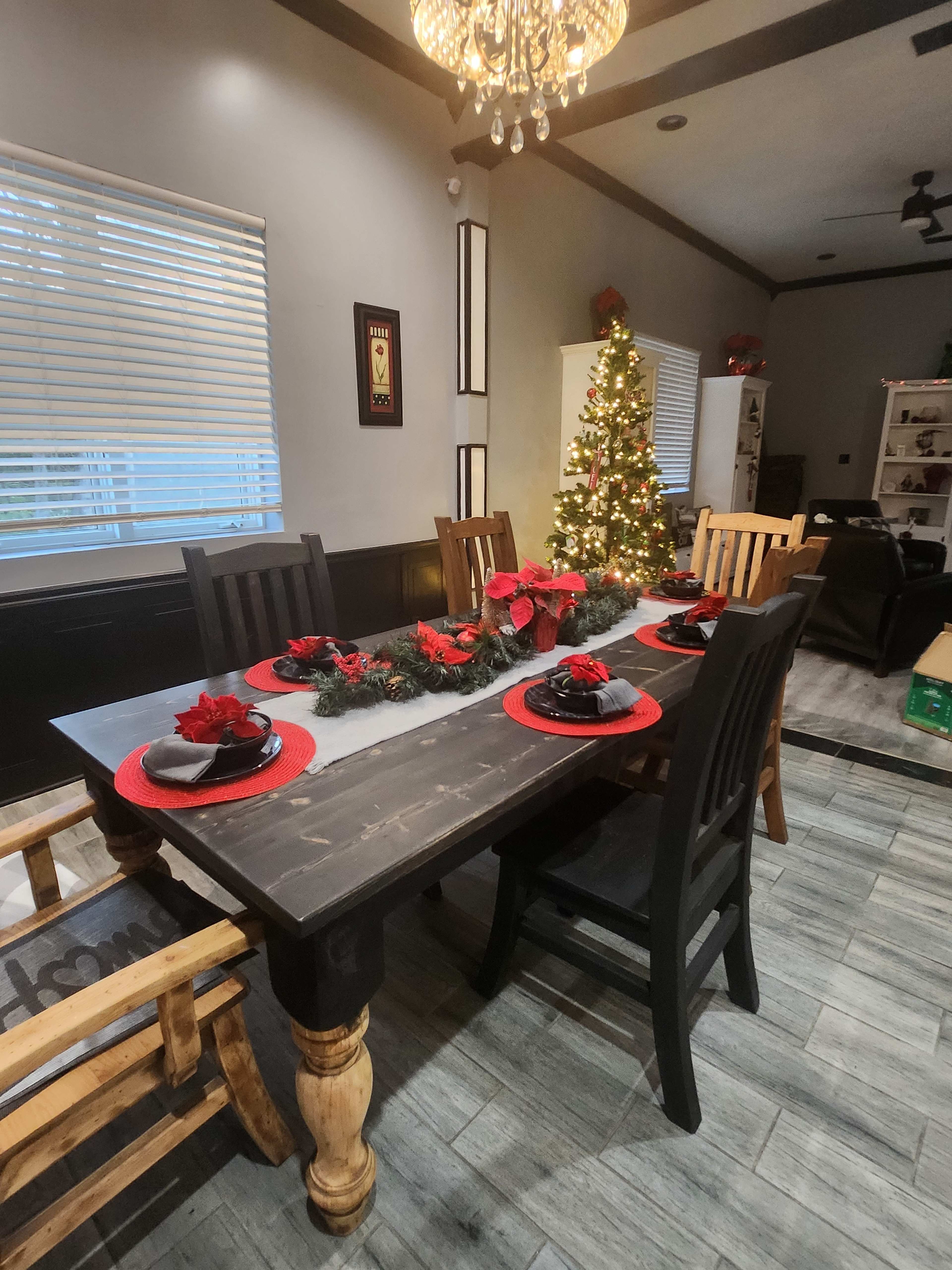 Roomy open area home Image in Swope Parkway - Elmwood, Kansas City, MO