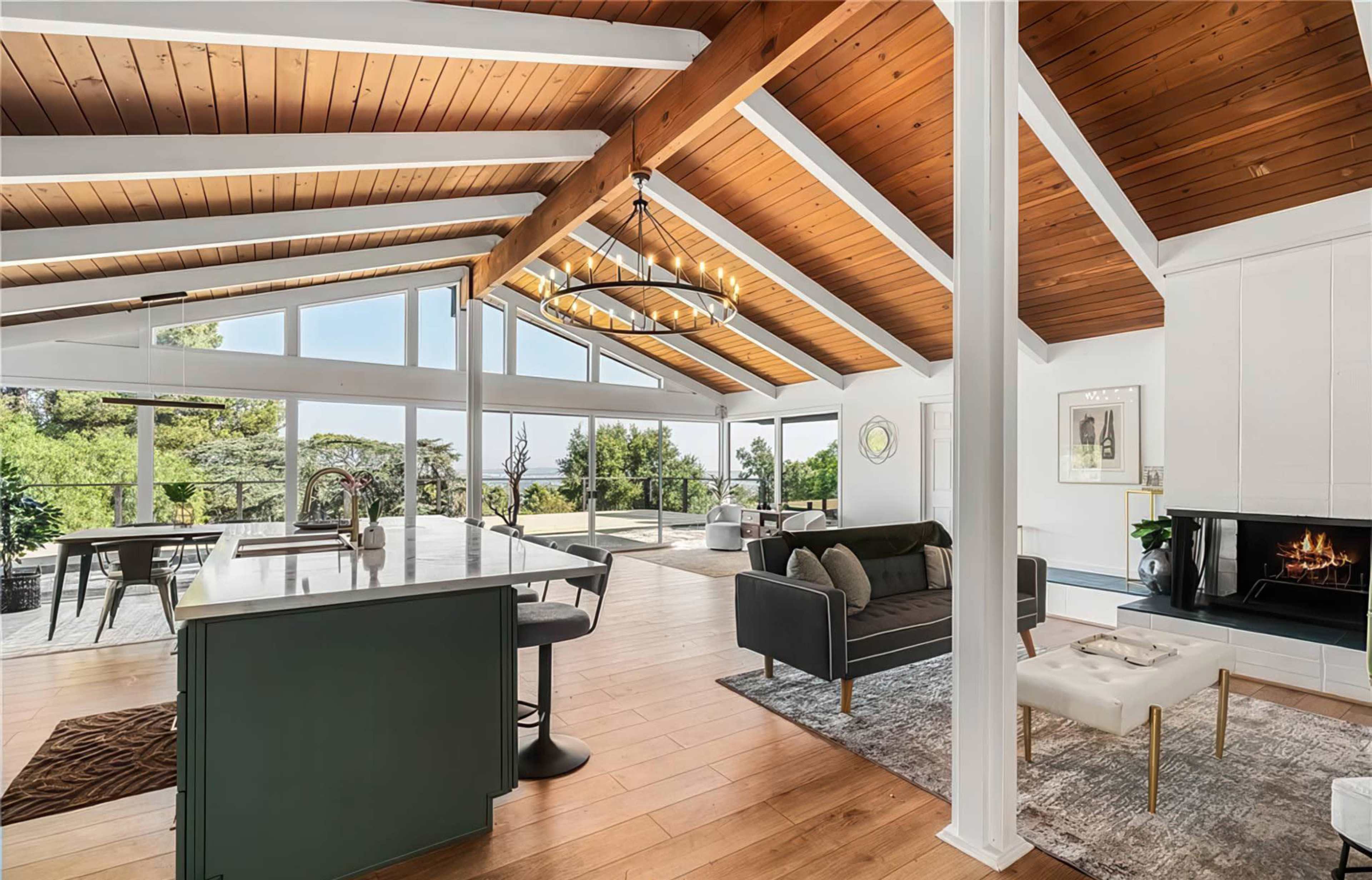 Mid Century Modern Home w/ Panoramic City/Mountain Views Image in La Habra Heights, La Habra Heights, CA