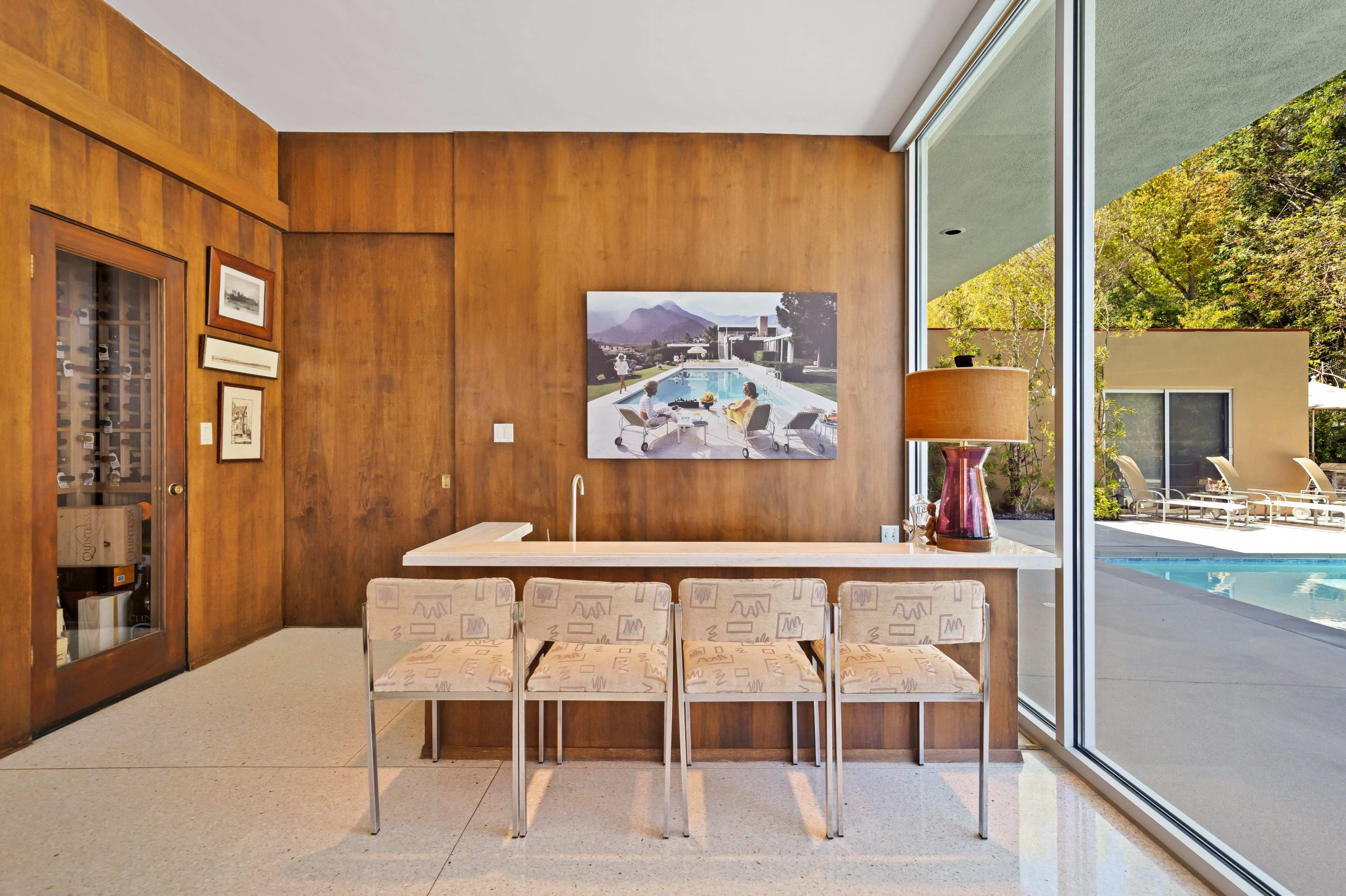 LUSH MID-CENTURY MODERN DREAM WITH VIBRANT FLAIR Image in Encino, Encino, CA