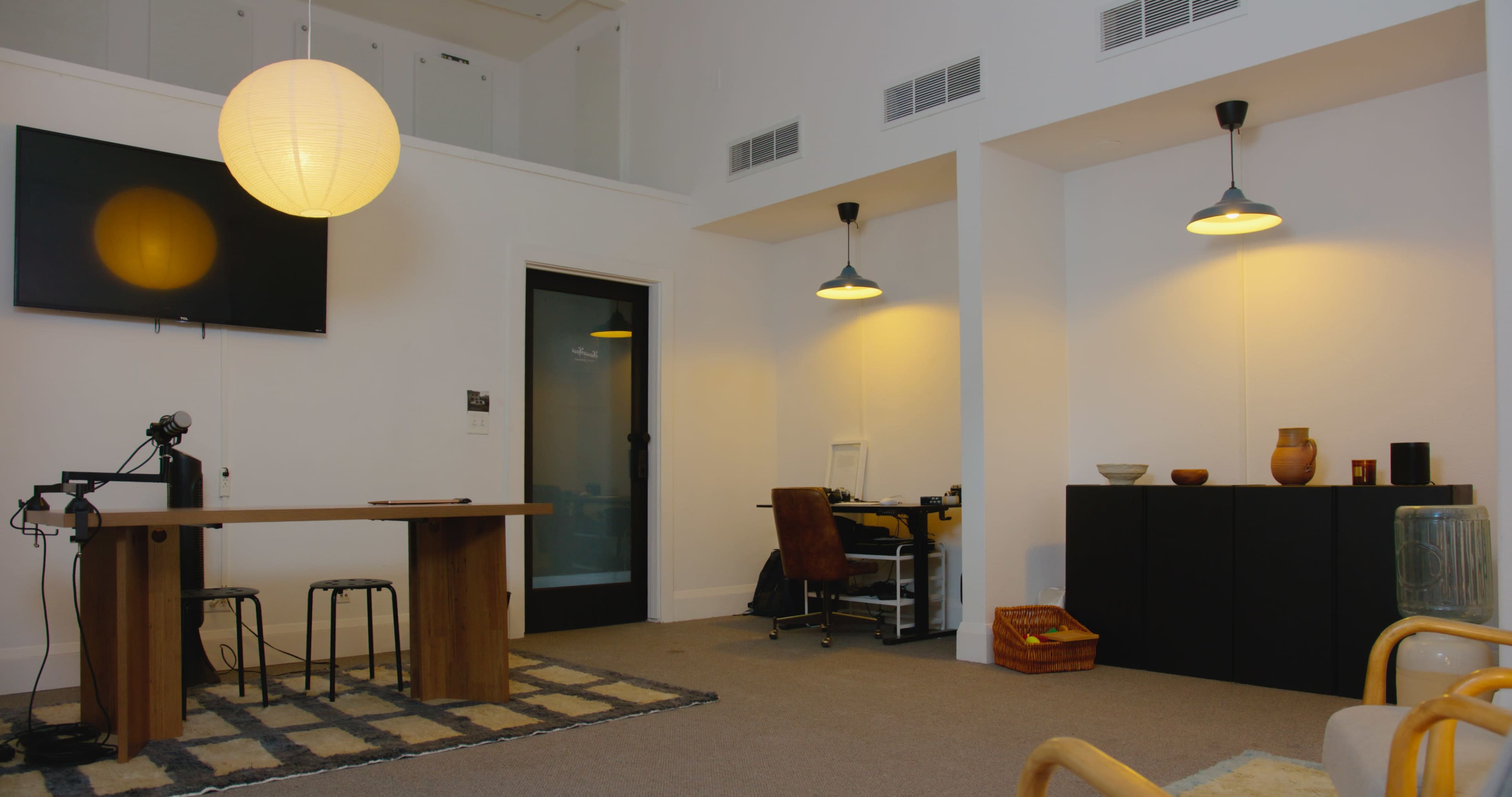 Downtown Podcast/Photo/Video Studio Image in Auburn, Auburn, CA