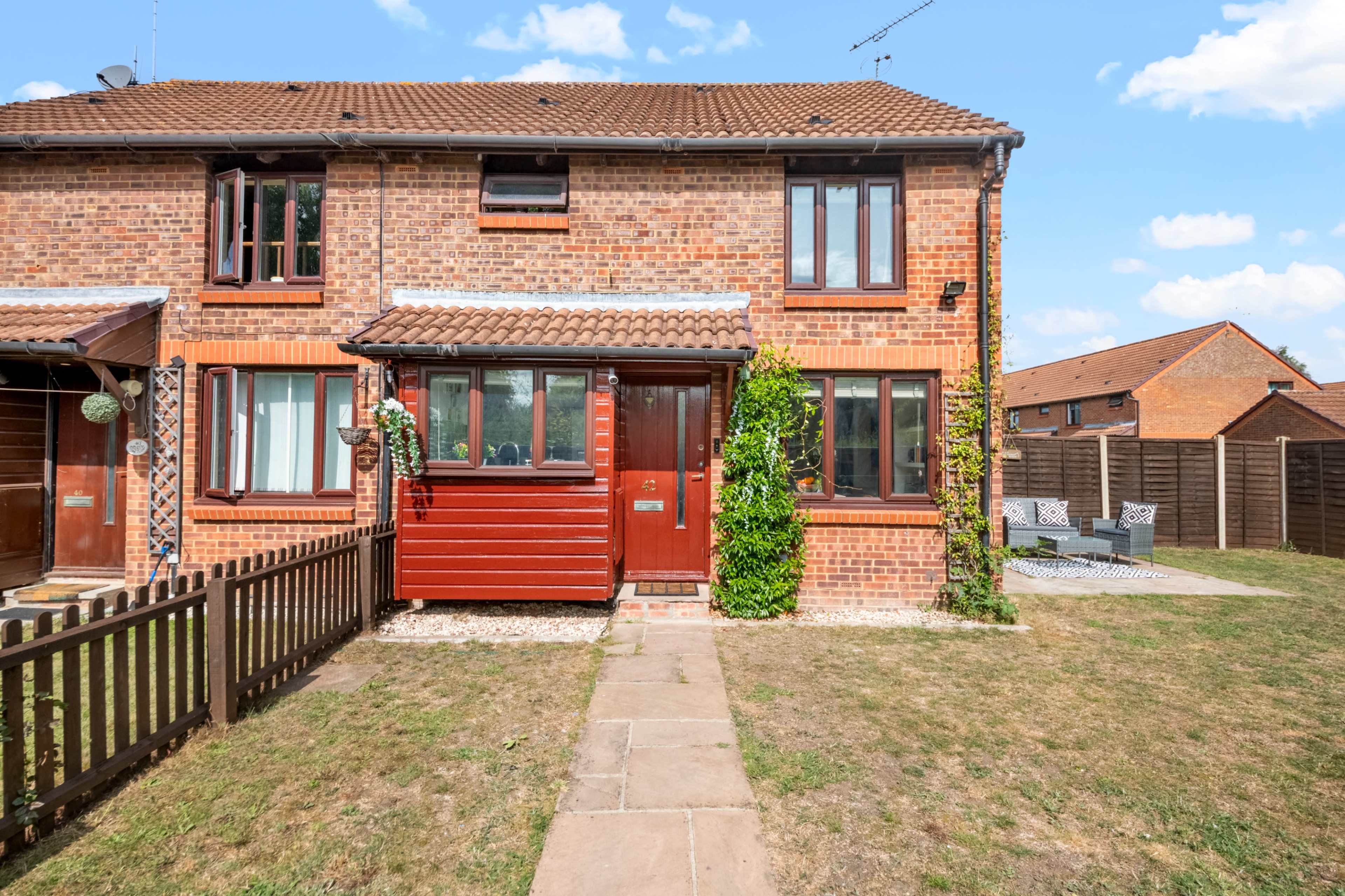 Radiant Retreat Datchet Image in Datchet Civil Parish, Slough, 