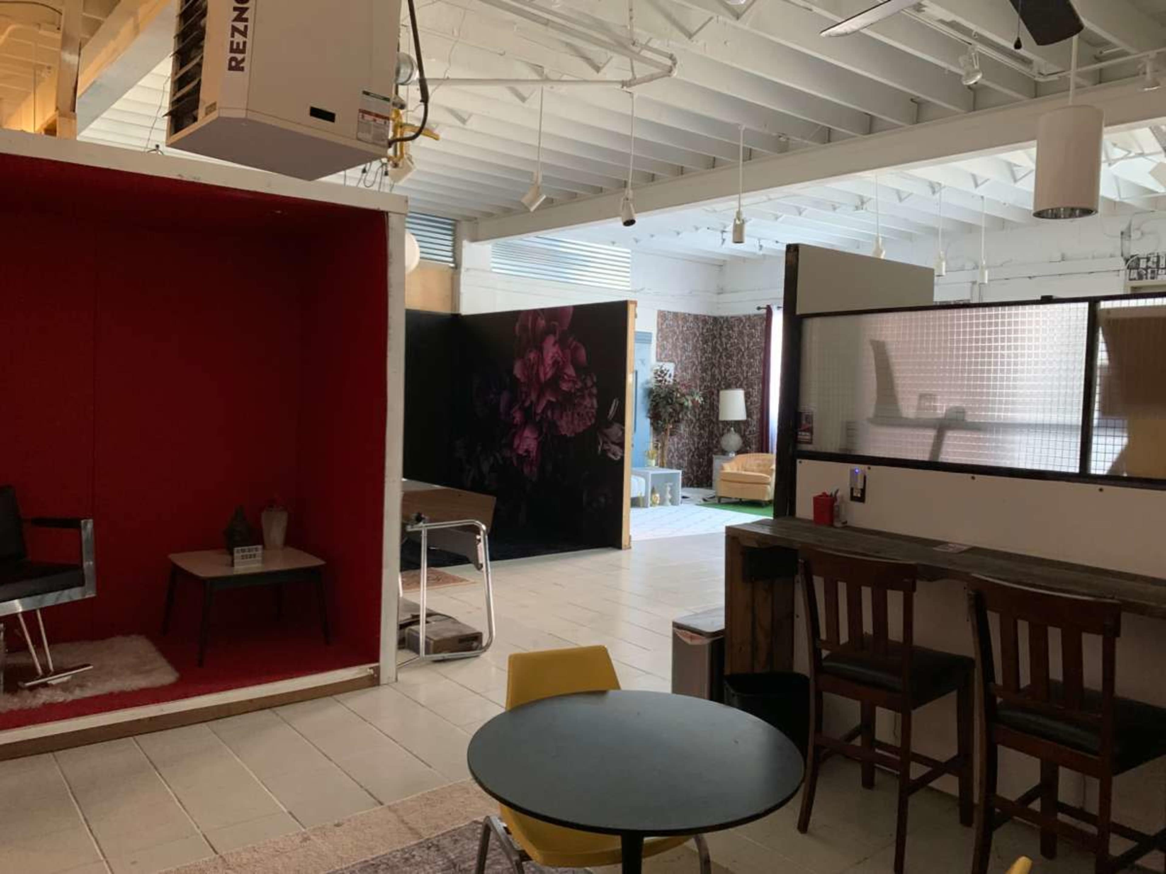 Film Production Studio with Beautiful Courtyard for Event hosting! Image in Goodrich - Kirtland Park, Cleveland, OH