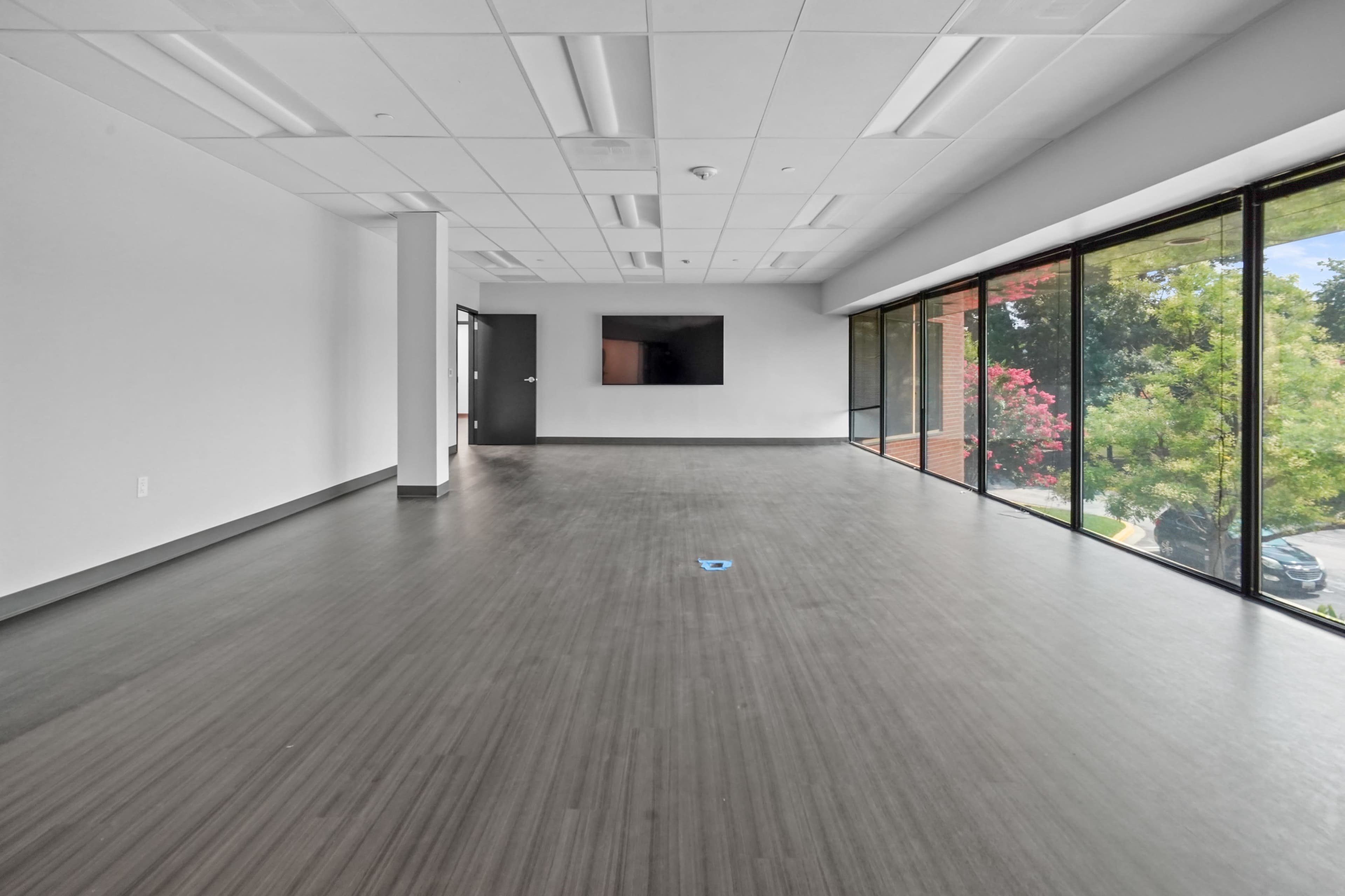 Suburban Studio with Lush Views Image in BWI Business District, Linthicum Heights, MD