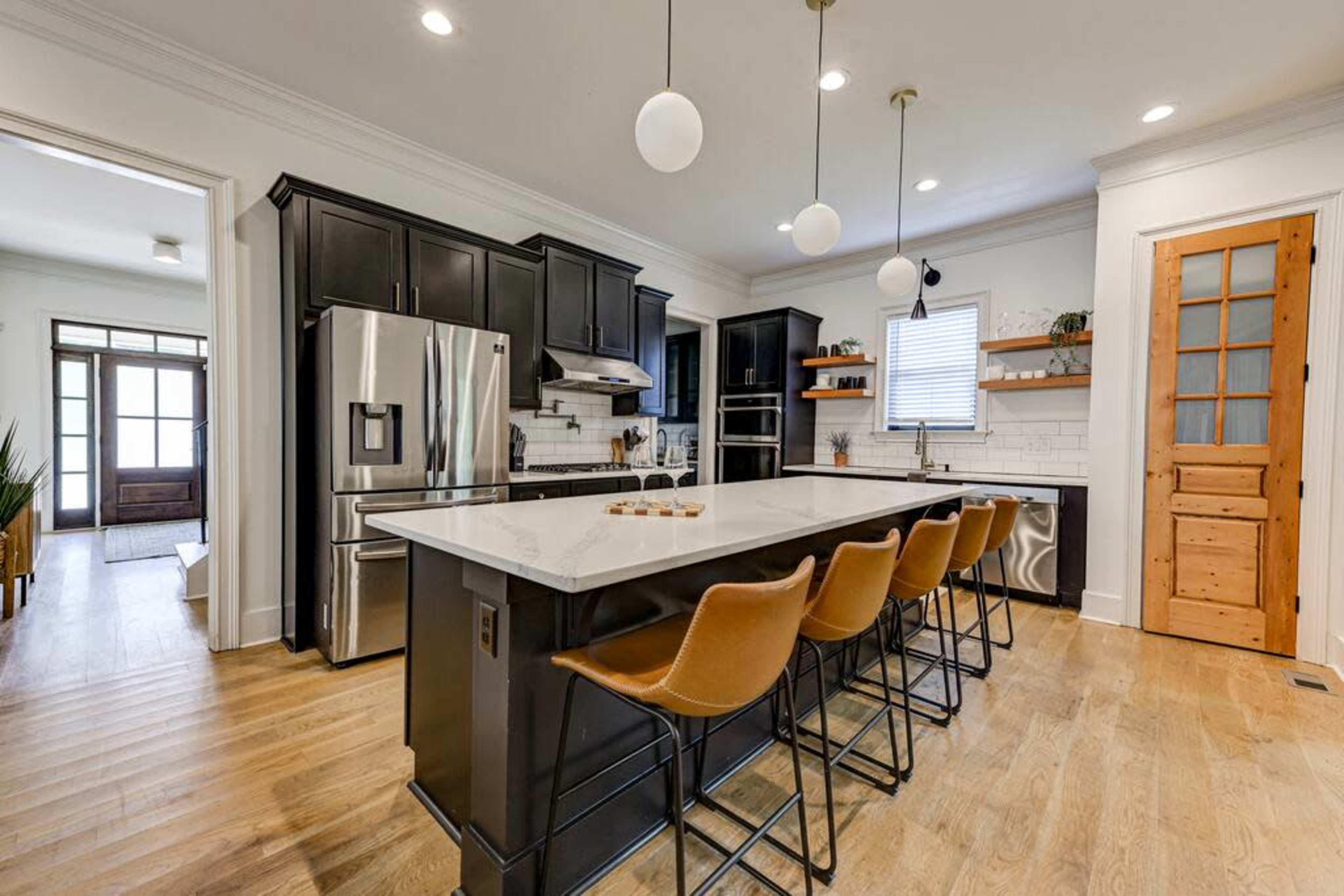 Large 4BR/4BA, Newly Built Modern Farmhouse Near GA Aquarium! Image in English Avenue, Atlanta, GA