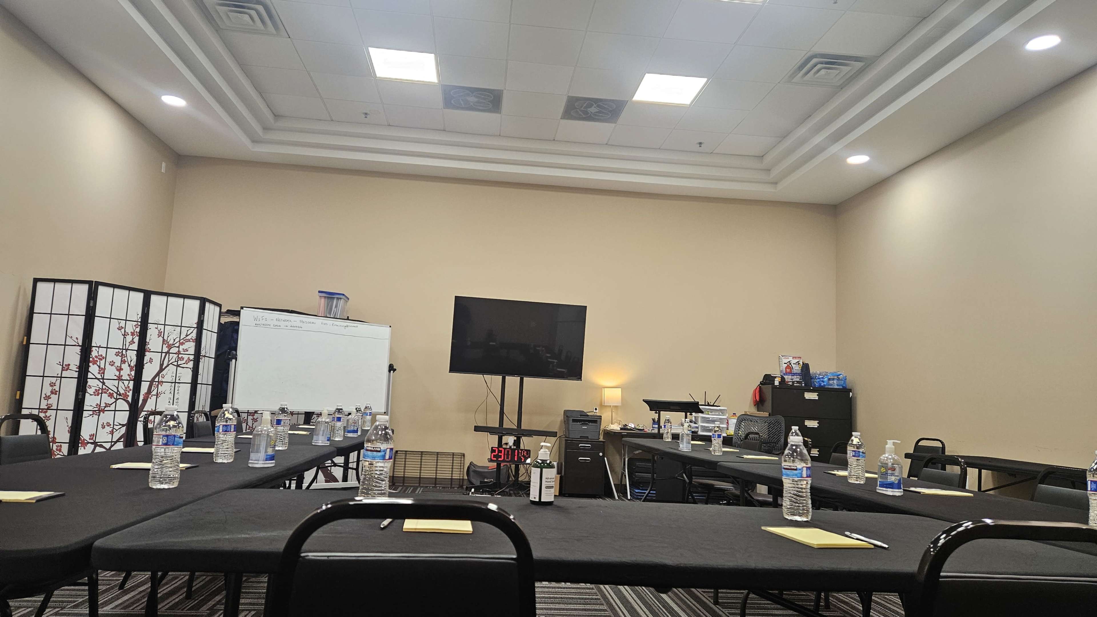 Event Space for Rent for Meetings, Yoga, Networking, Online workshops etc. Image in Heathcote, monmouth Junction, NJ