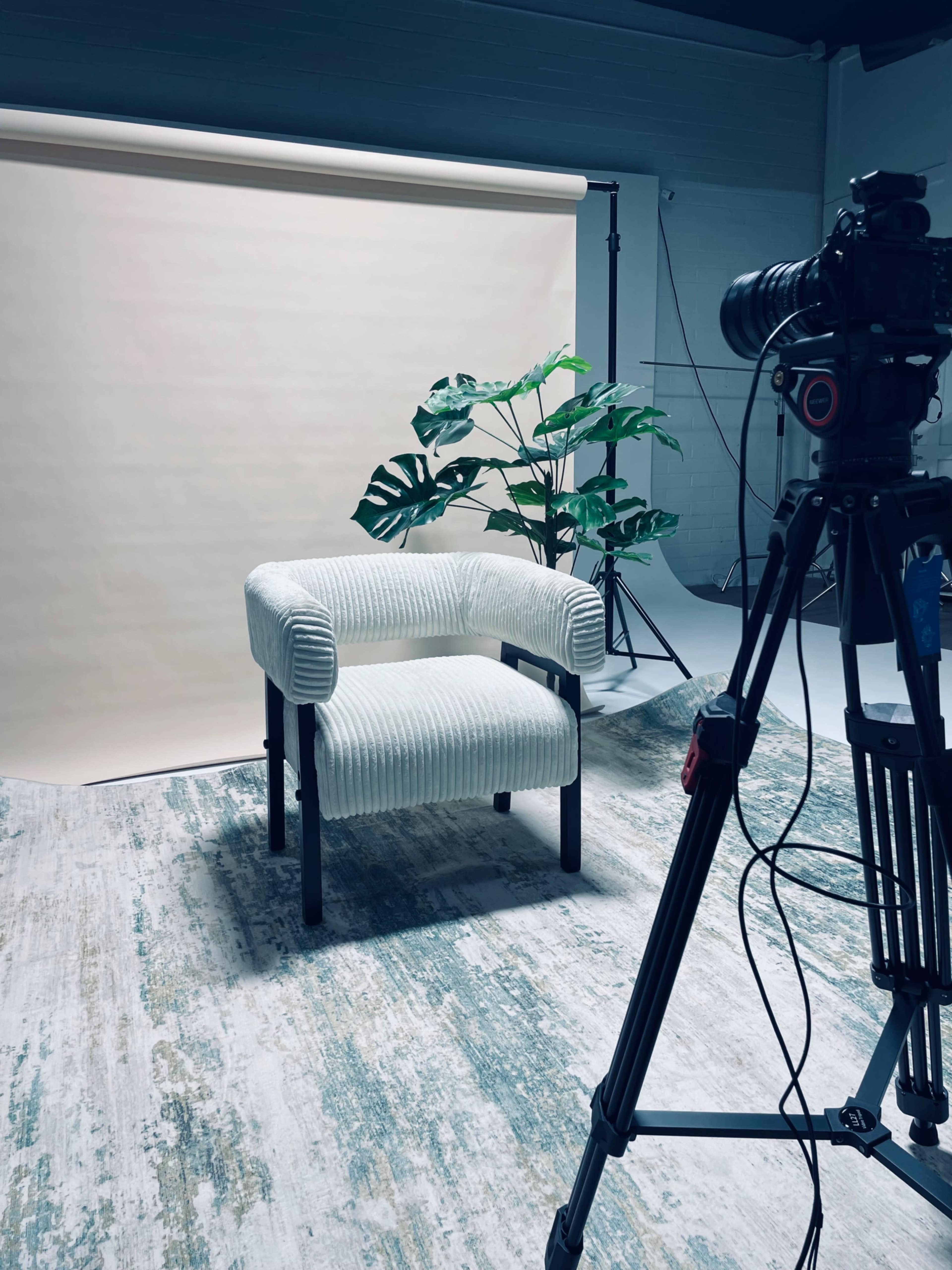 Spacious Industrial Studio w/ Cyc Wall for Photo, Video, & Content Creation Image in Roger Park, Tucson, AZ