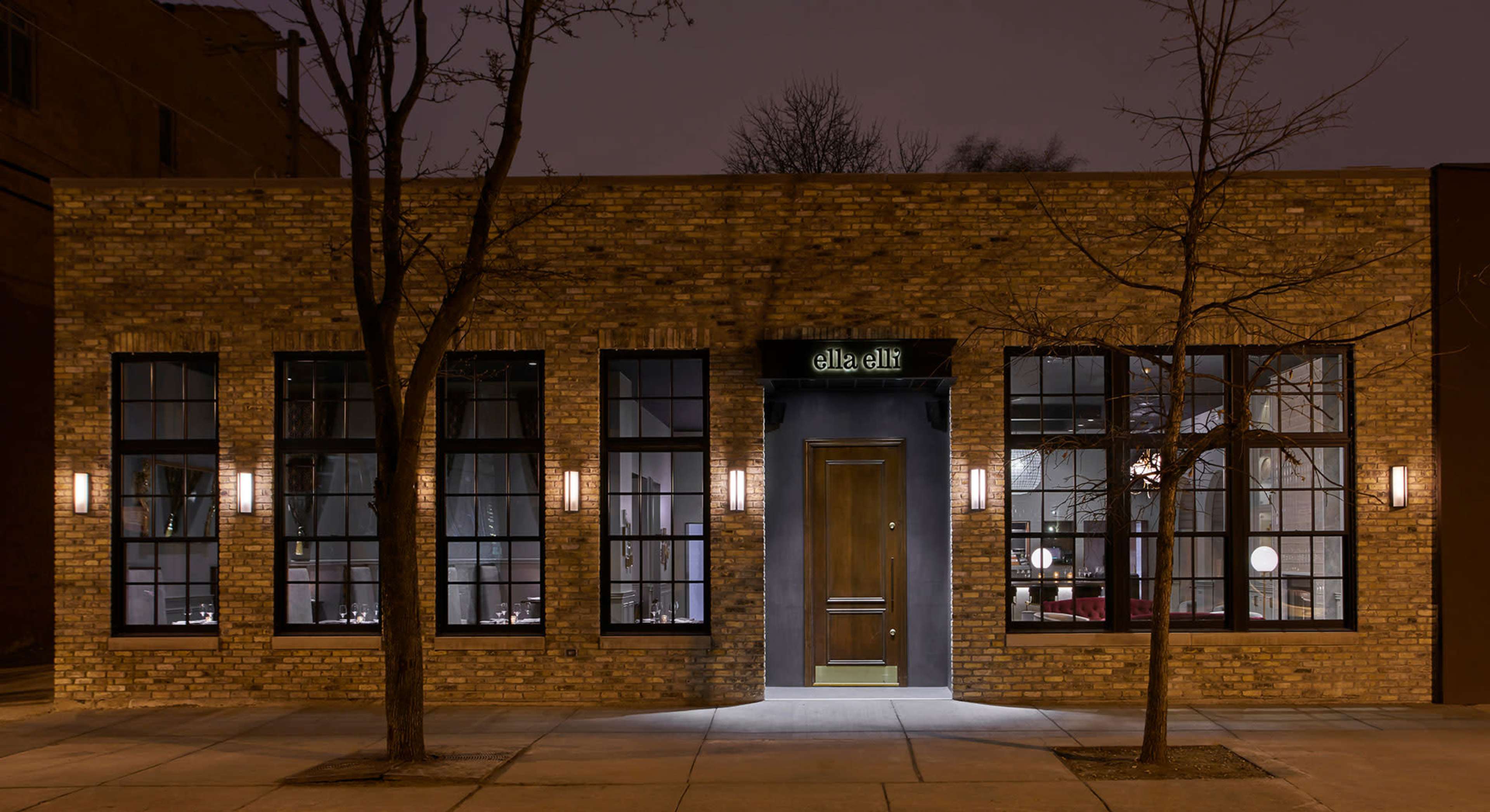 Downtown Bar, Lounge, Intimate Space, Date Night, Wine Bar, Charming Neighborhood, Inviting Atmosphere, Wine tasting, Girls Night, Product Showcase, Product Demo Image in Lake View, Chicago, IL