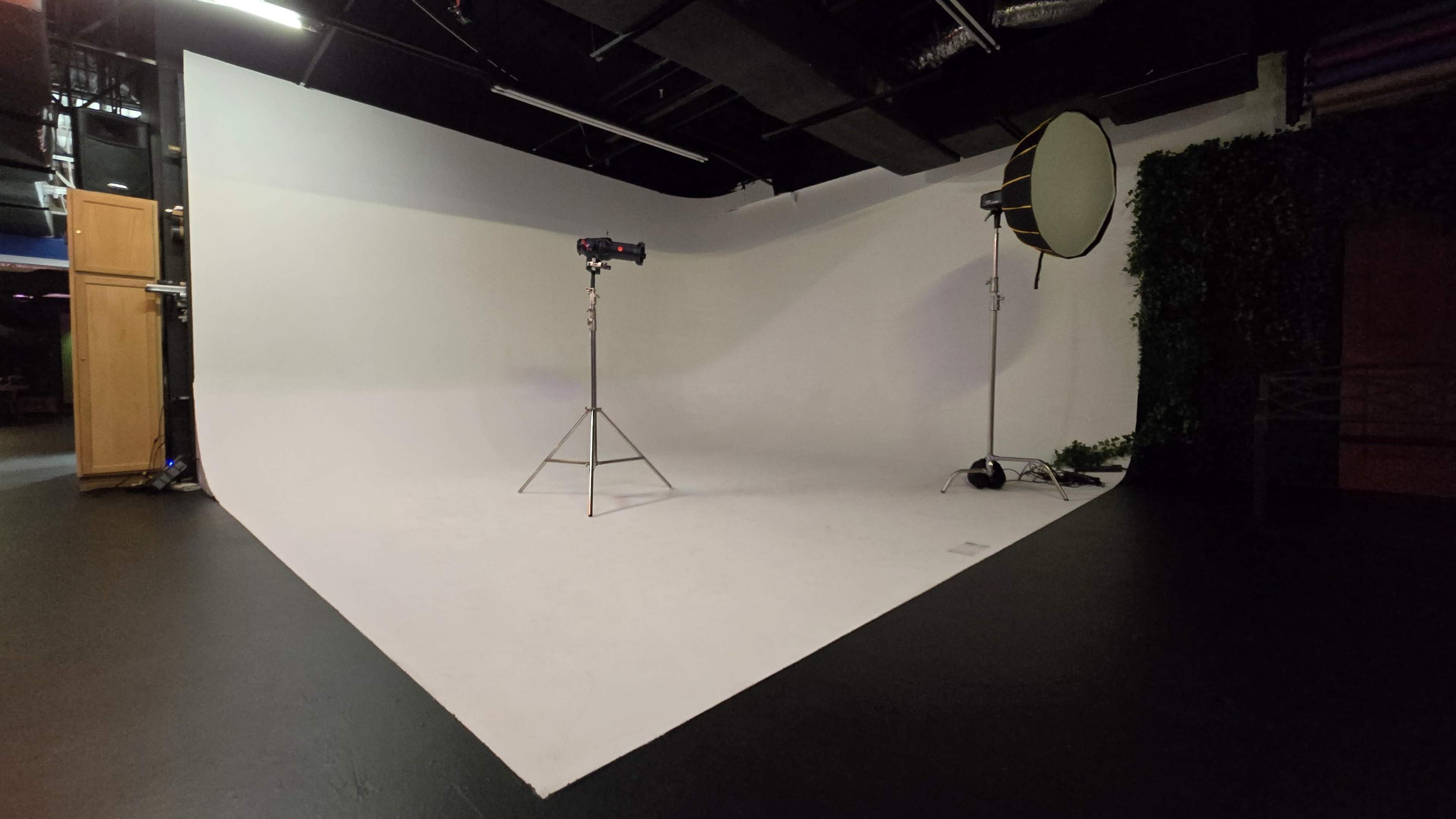 Creative Photo Studio Image in Boynton Beach, boynton beach, FL