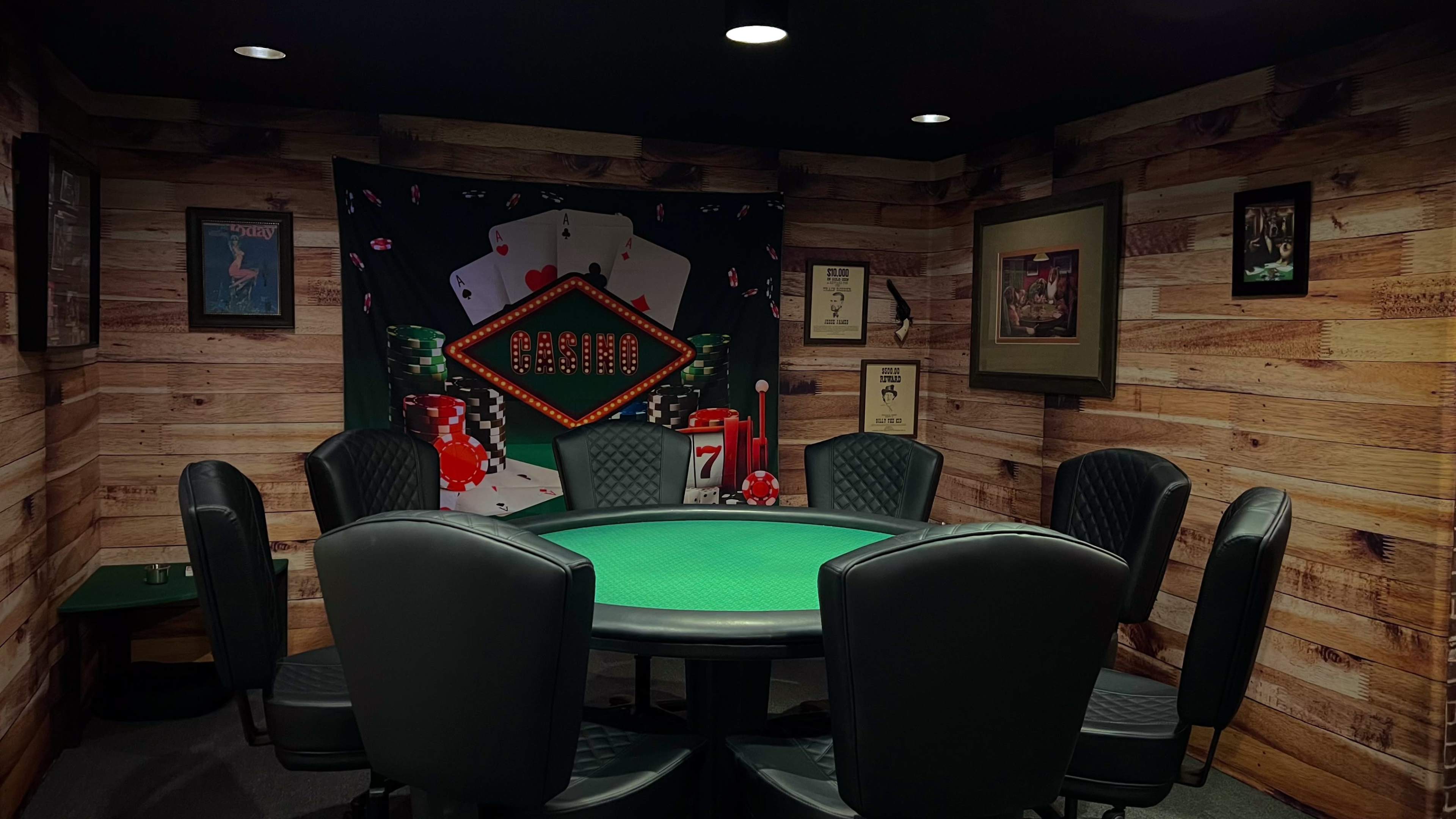 Decorated with east, west, and tiki vibes Image in Lone Mountain, LAS VEGAS, NV