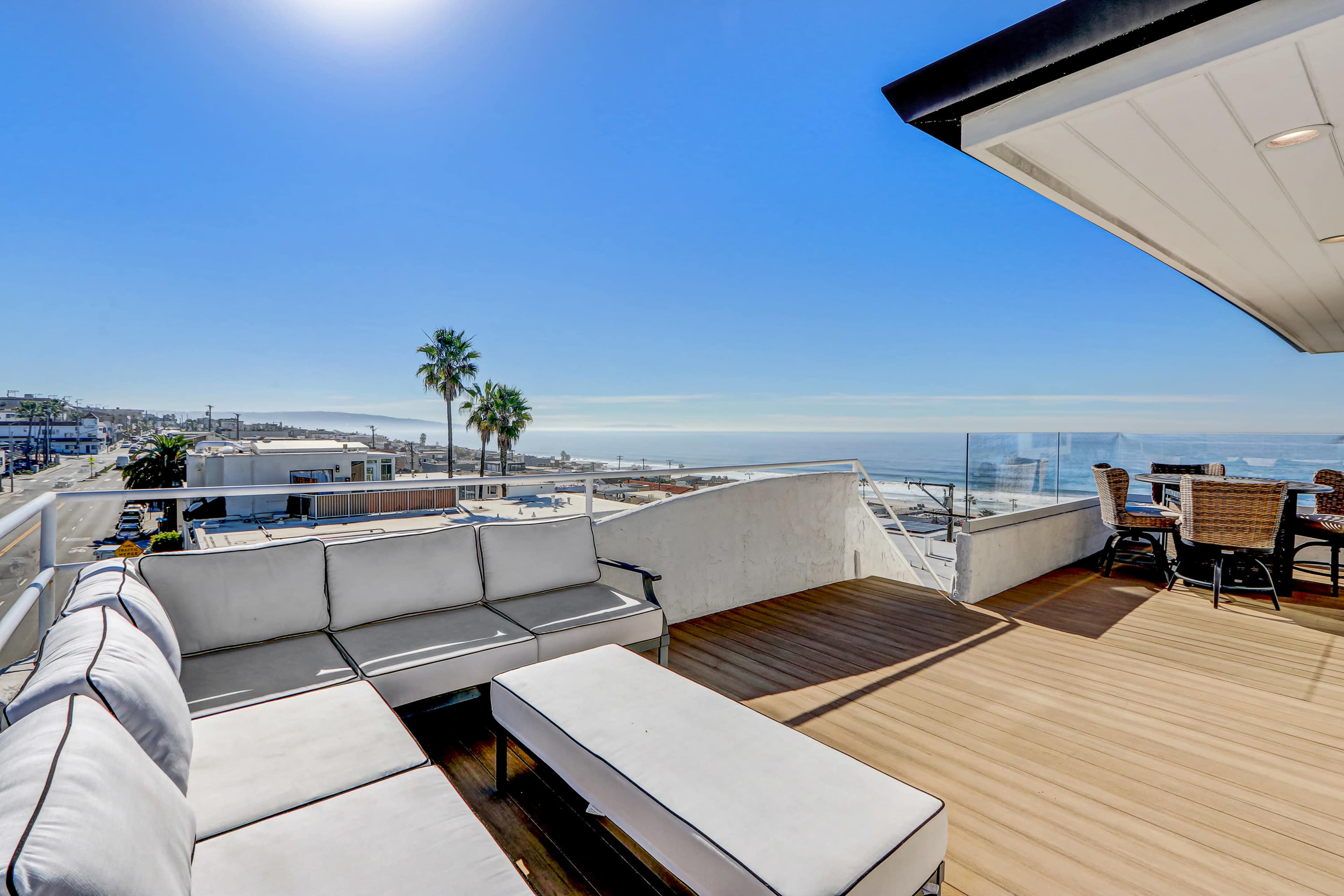 Manhattan Beach Penthouse with UNMATCHED view of ocean Image in El Porto, Manhattan Beach, CA