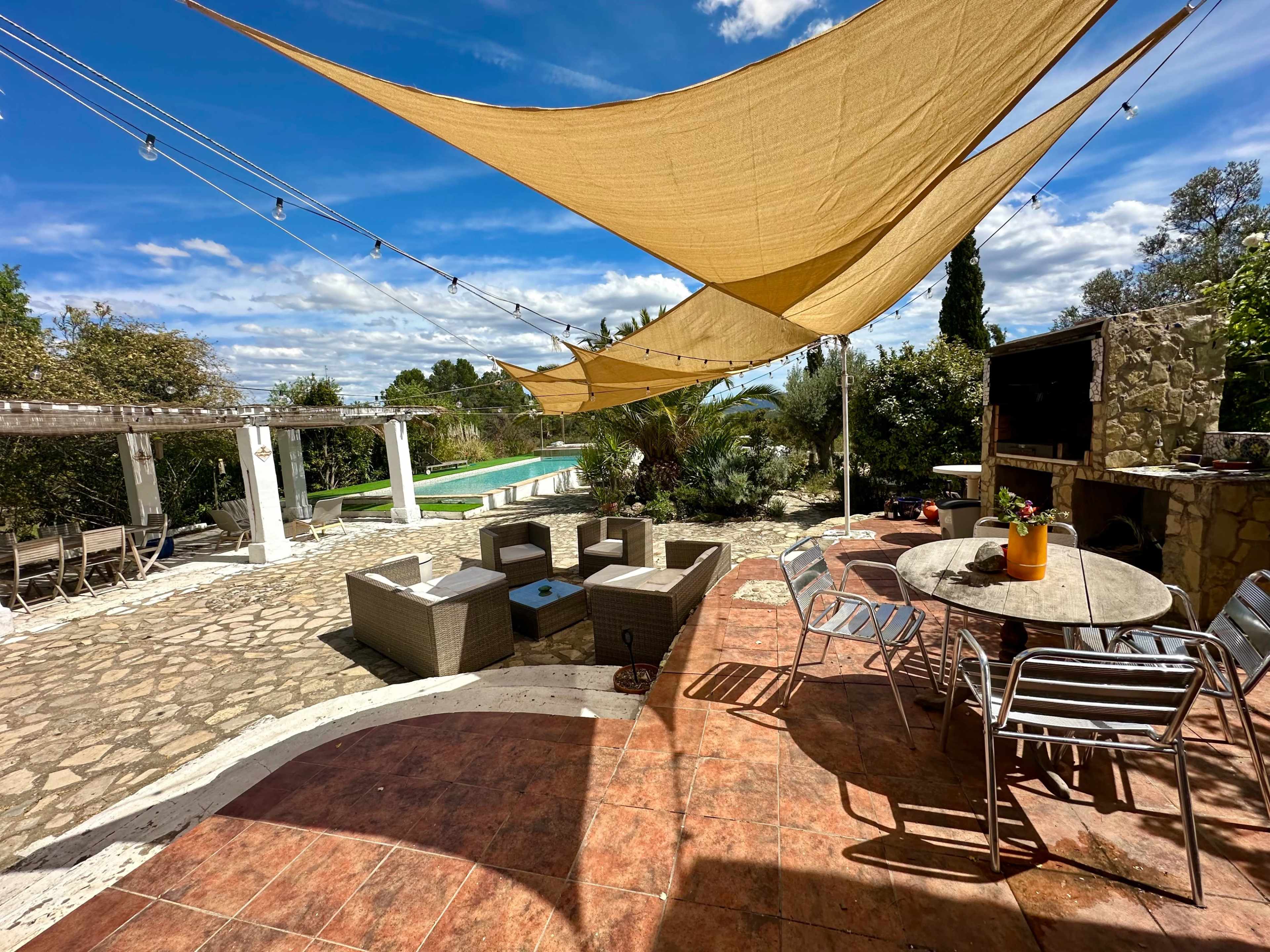 Casa de campo rústica en plena naturaleza Image in , Gandesa, T