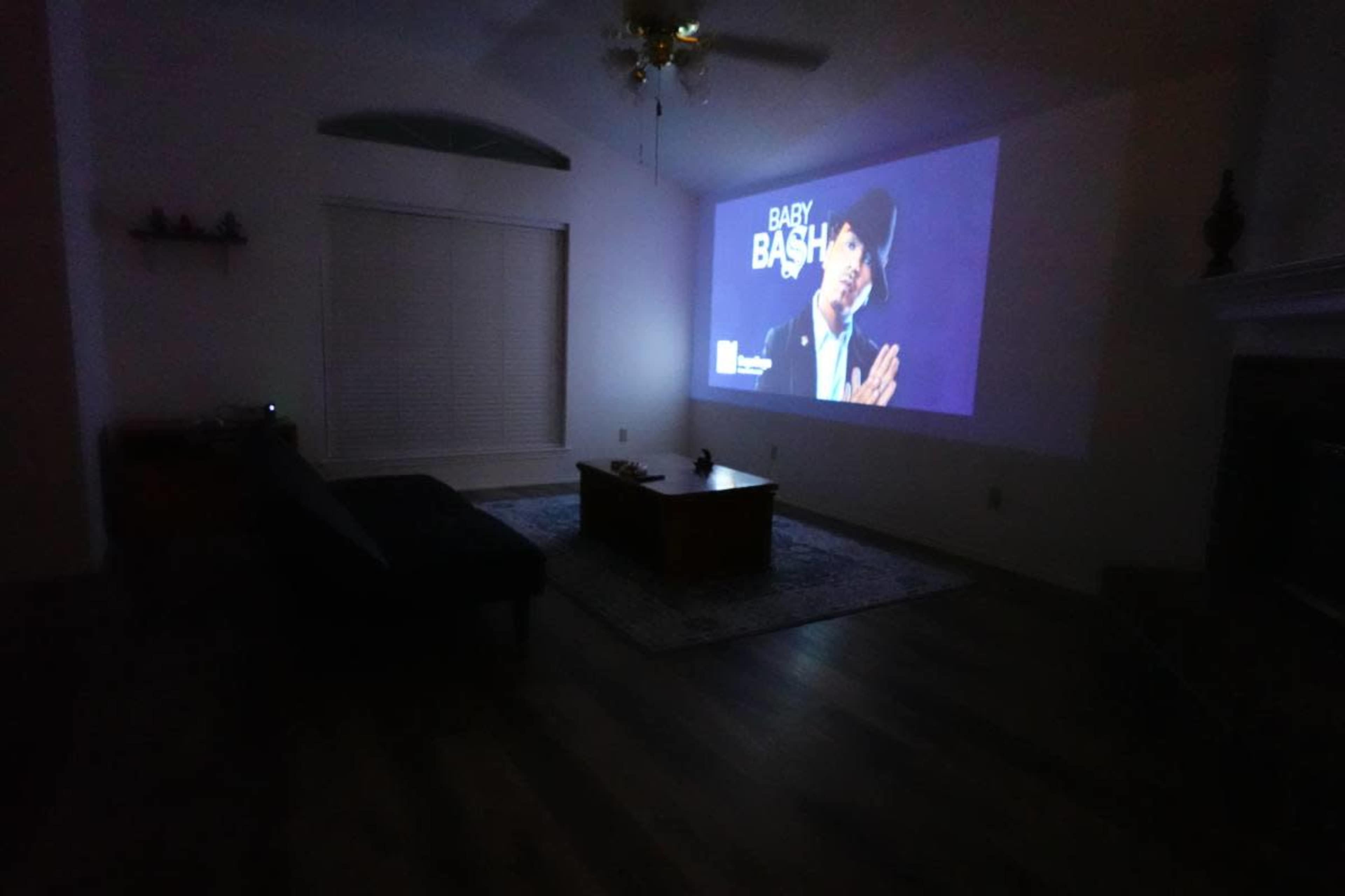 Standard house that could be used for creative purposes Image in Southeast Arlington, Arlington, TX