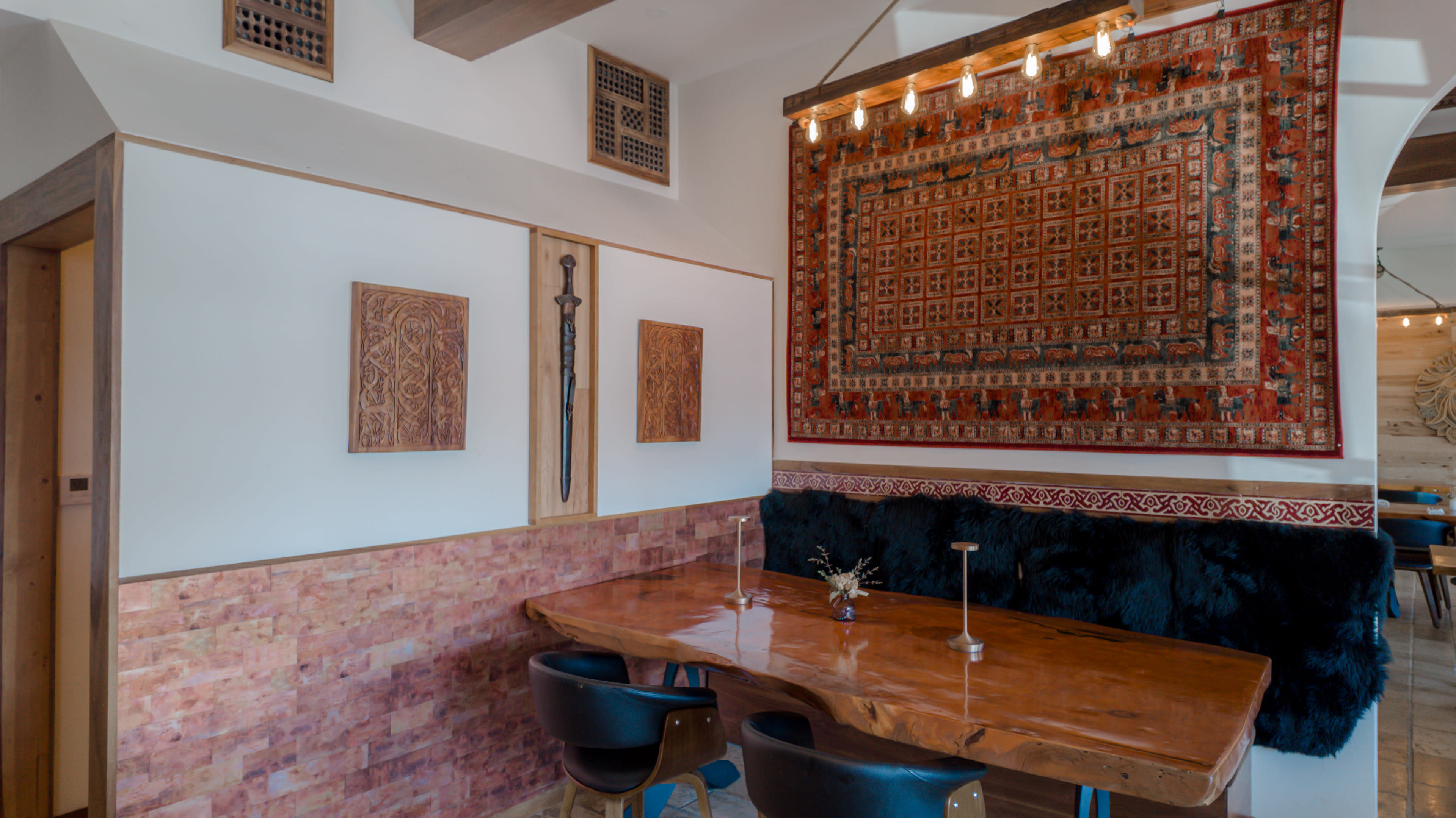 Scandinavian Restaurant Image in Bel Air, los angeles, CA