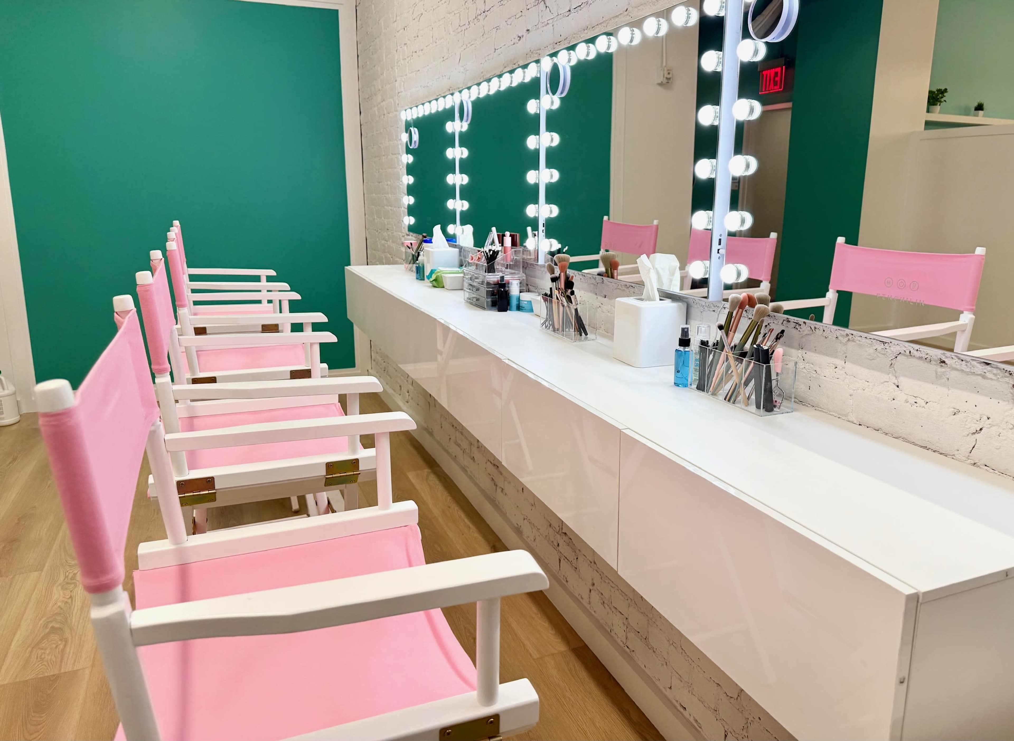 Big open spa like space Image in Midtown Manhattan, New York, NY