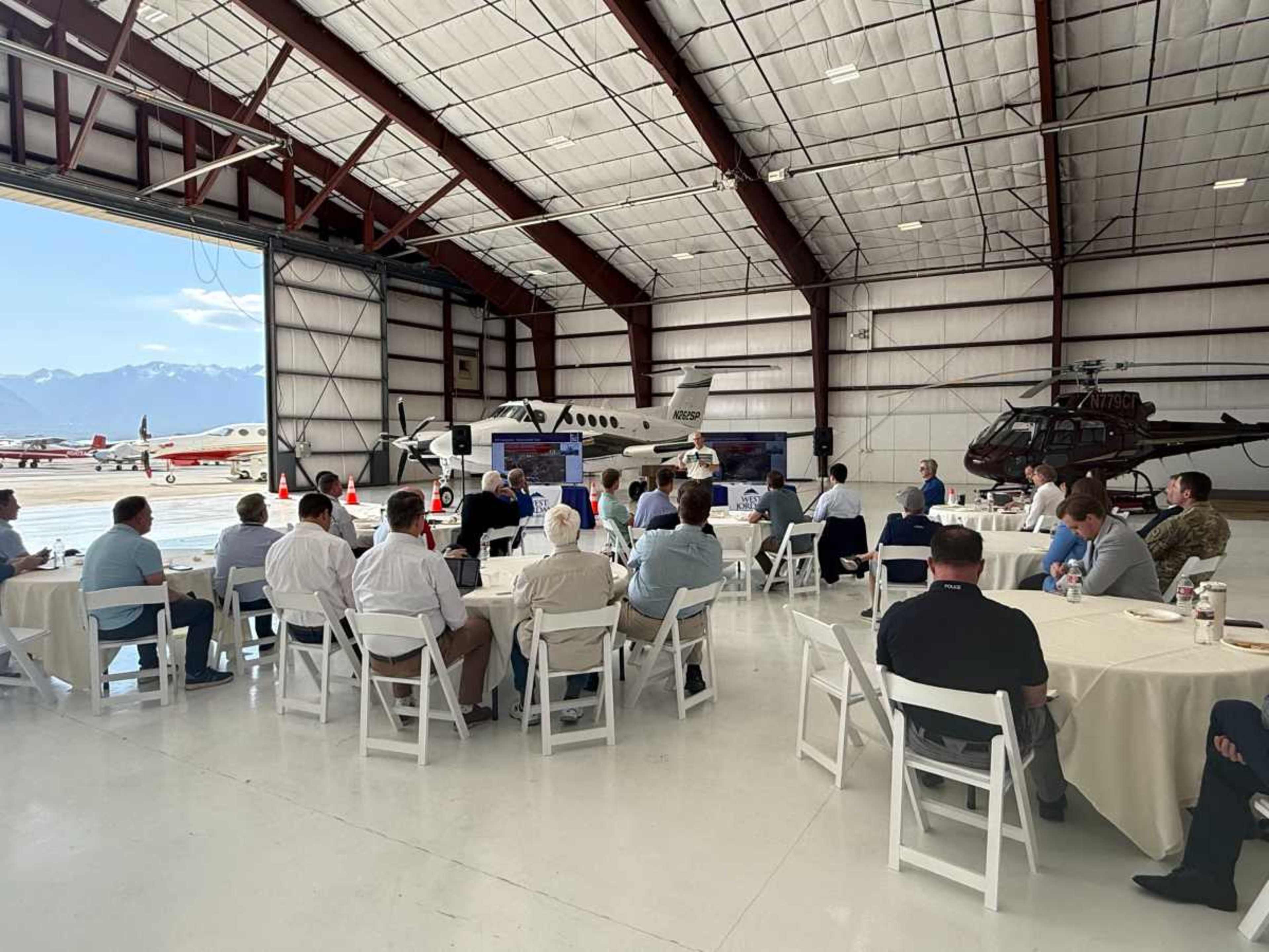 Airplane Hangar for Rent with a view of the Wasatch Mountain range in West Jordan Image in West Jordan, West Jordan, UT
