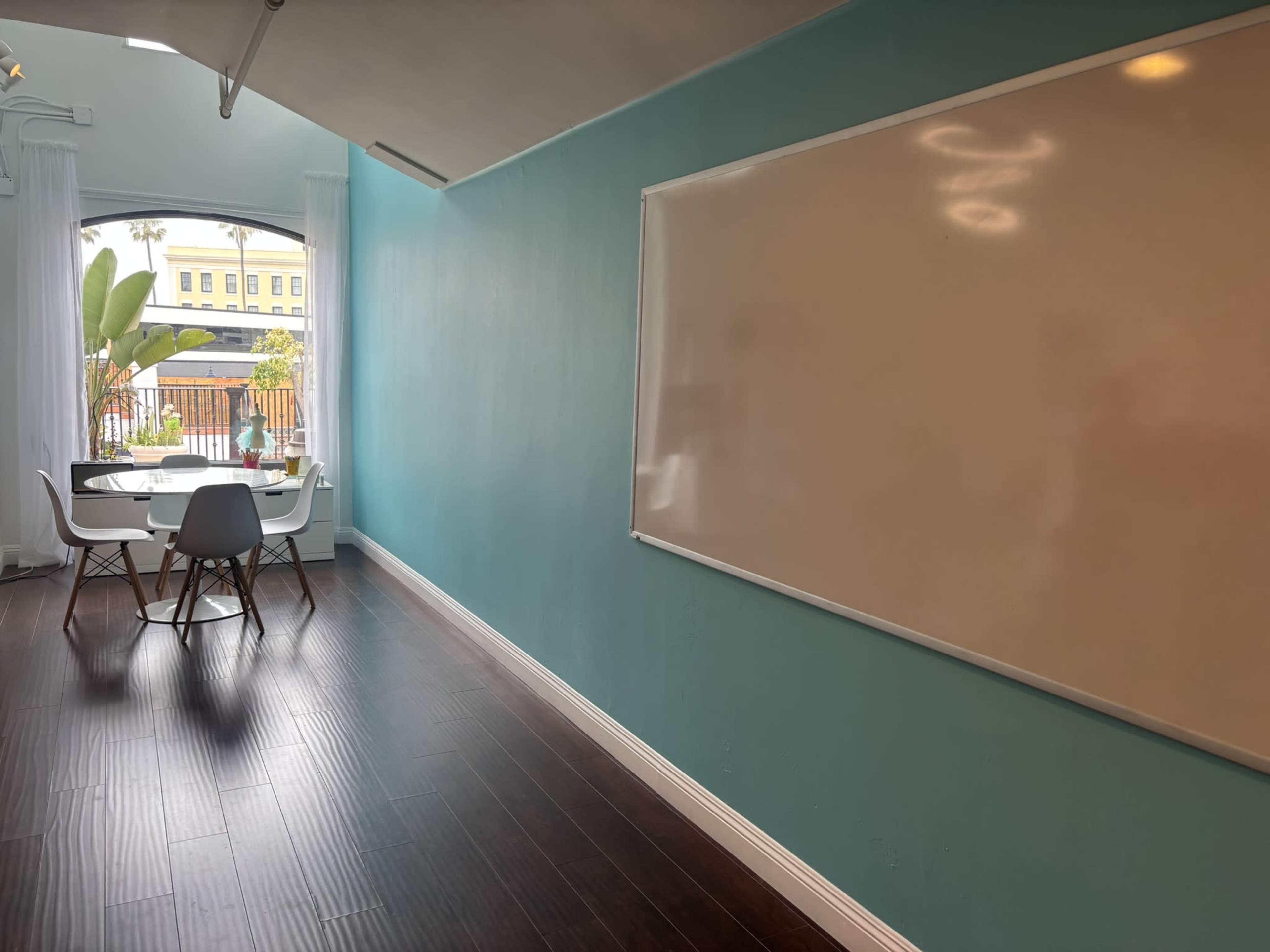 Airy and Vibrant Creative Space in the Heart of La Jolla Image in La Jolla, La Jolla, CA