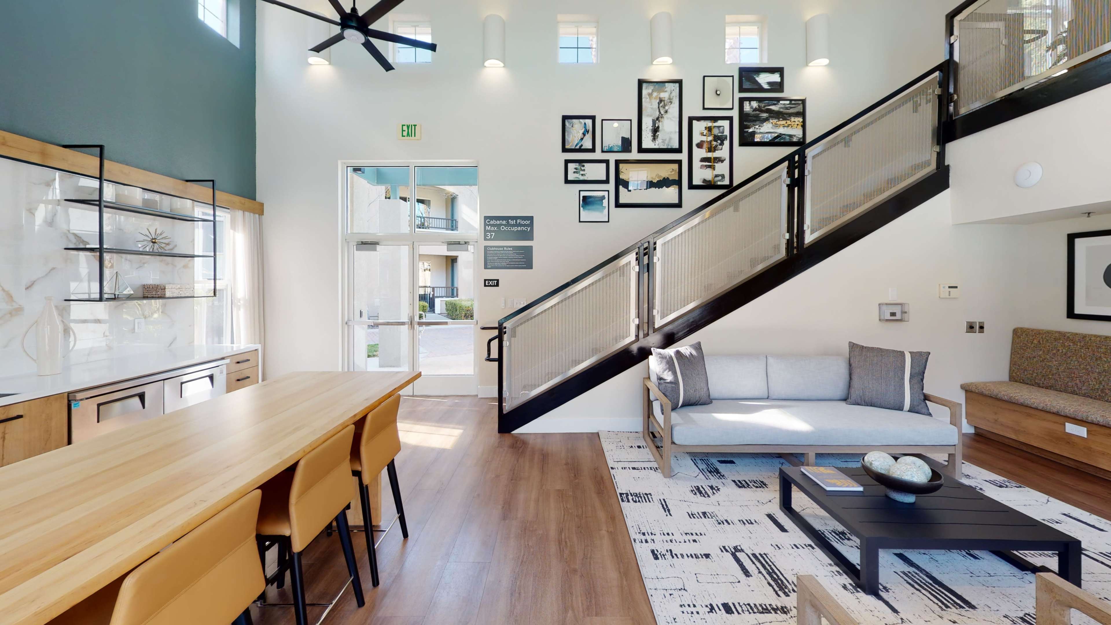 Modern Lounge with Upscale Kitchenette and Bonus Loft Space Image in Sunnyvale, Sunnyvale, CA