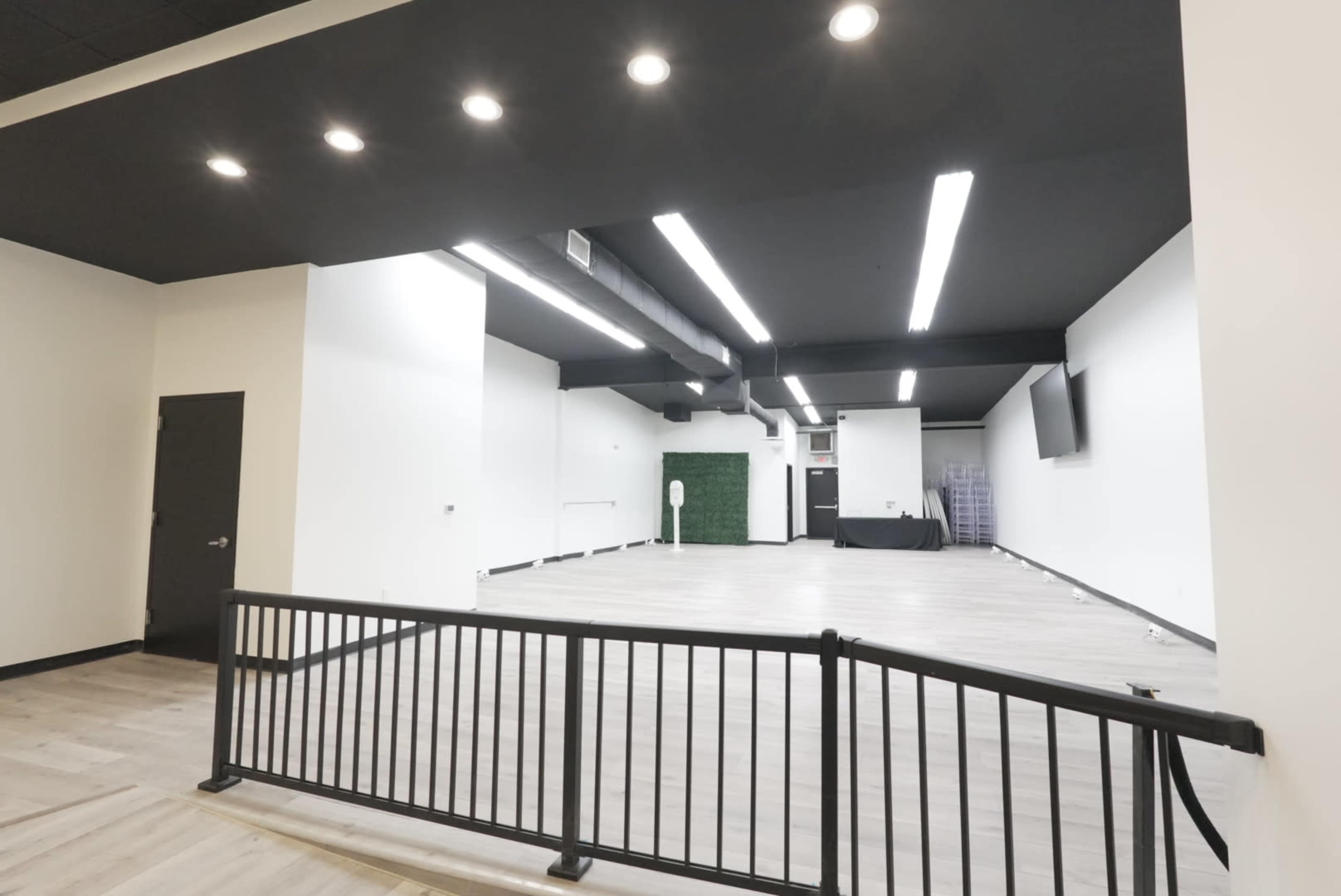 Clean, Flexible Venue for Intimate Events, Content Creation or Trainings Image in Sayreville, Sayreville, NJ