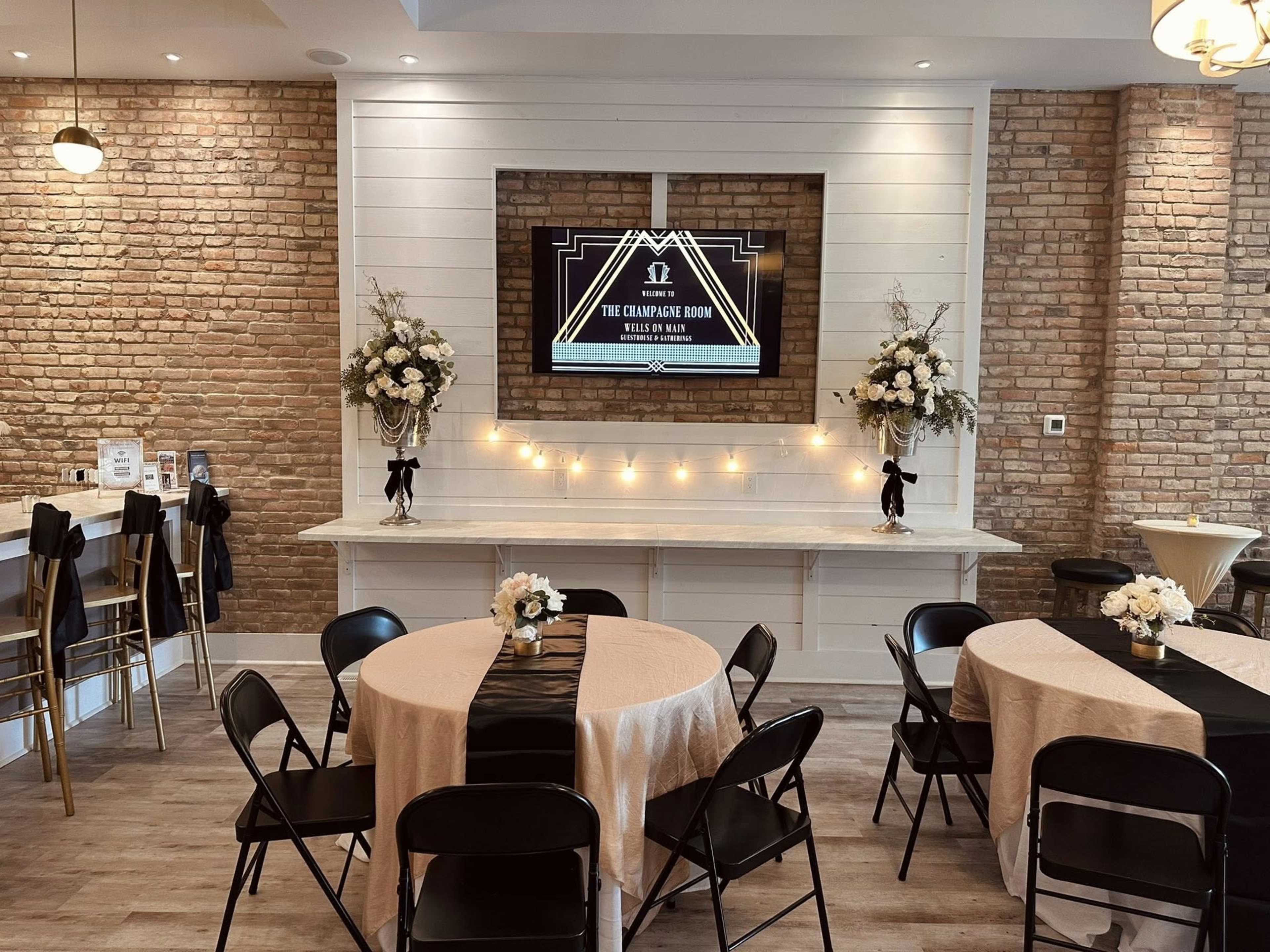 Downtown City Sophistication Lofts and Event Space Image in Indian Grove Township, Fairbury, IL