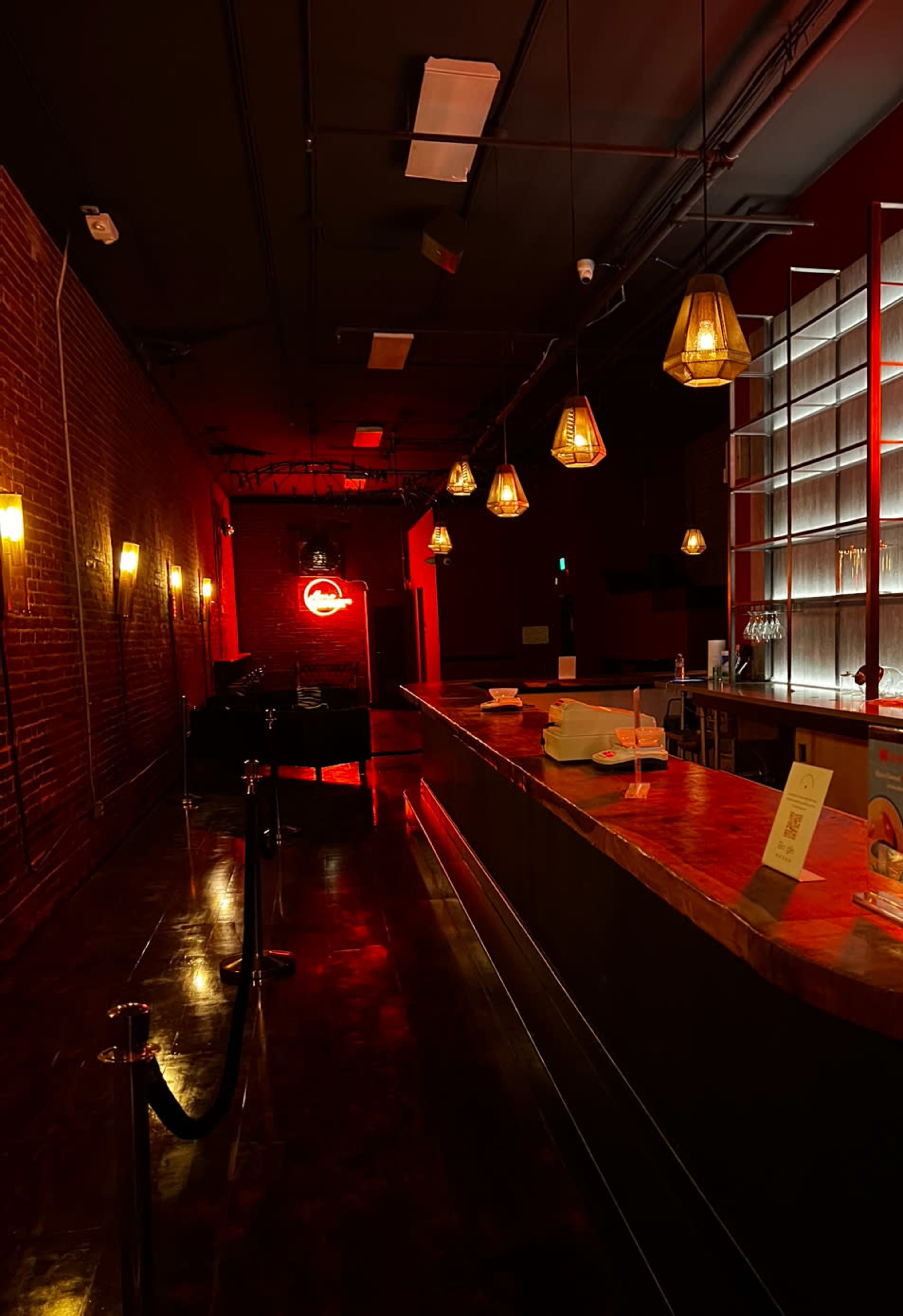 Unique Uptown Lounge with Vibey Decor and Bar Image in Downtown Oakland, Oakland, CA