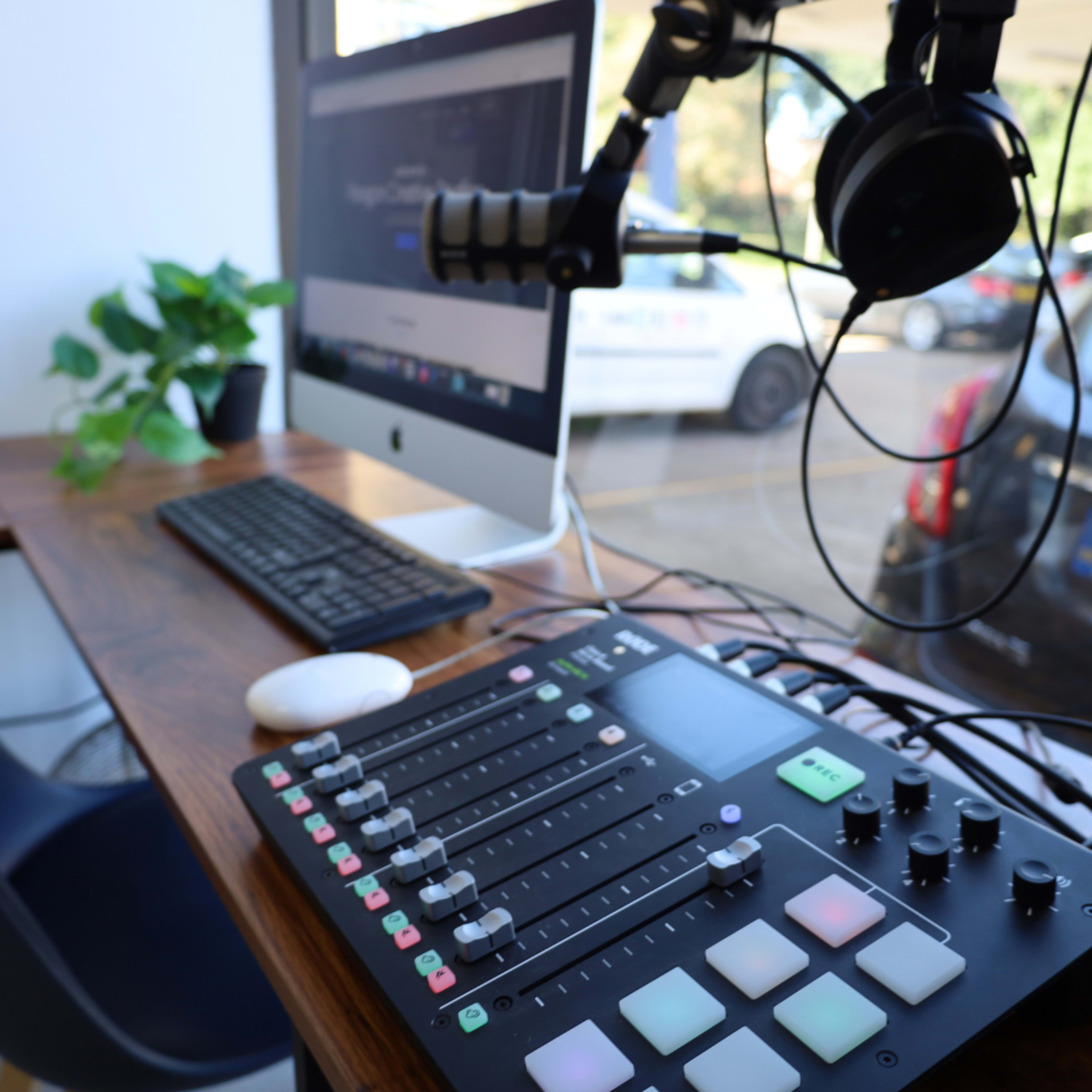 Modern spacious recoding studio Image in Countesthorpe, Leicester, ENG