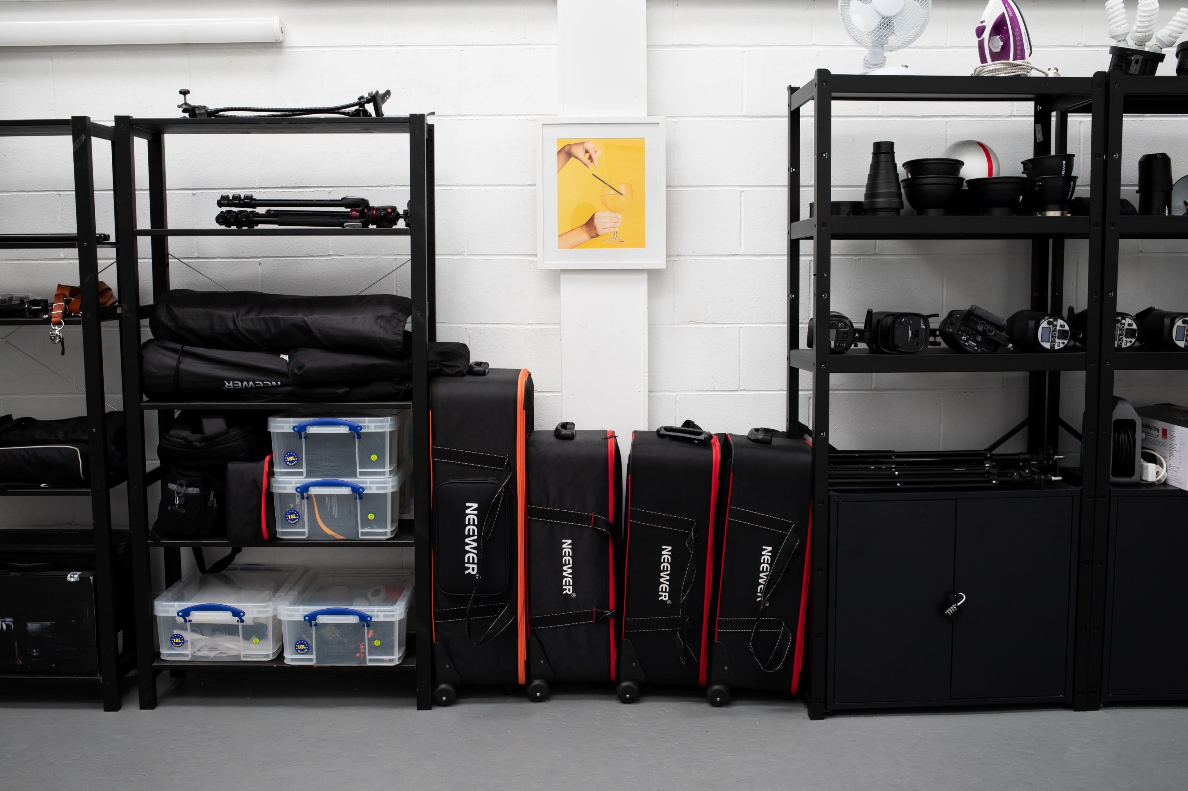 Natural light studio with roller shutter and high ceilings Image in Colchester, Colchester, ENG