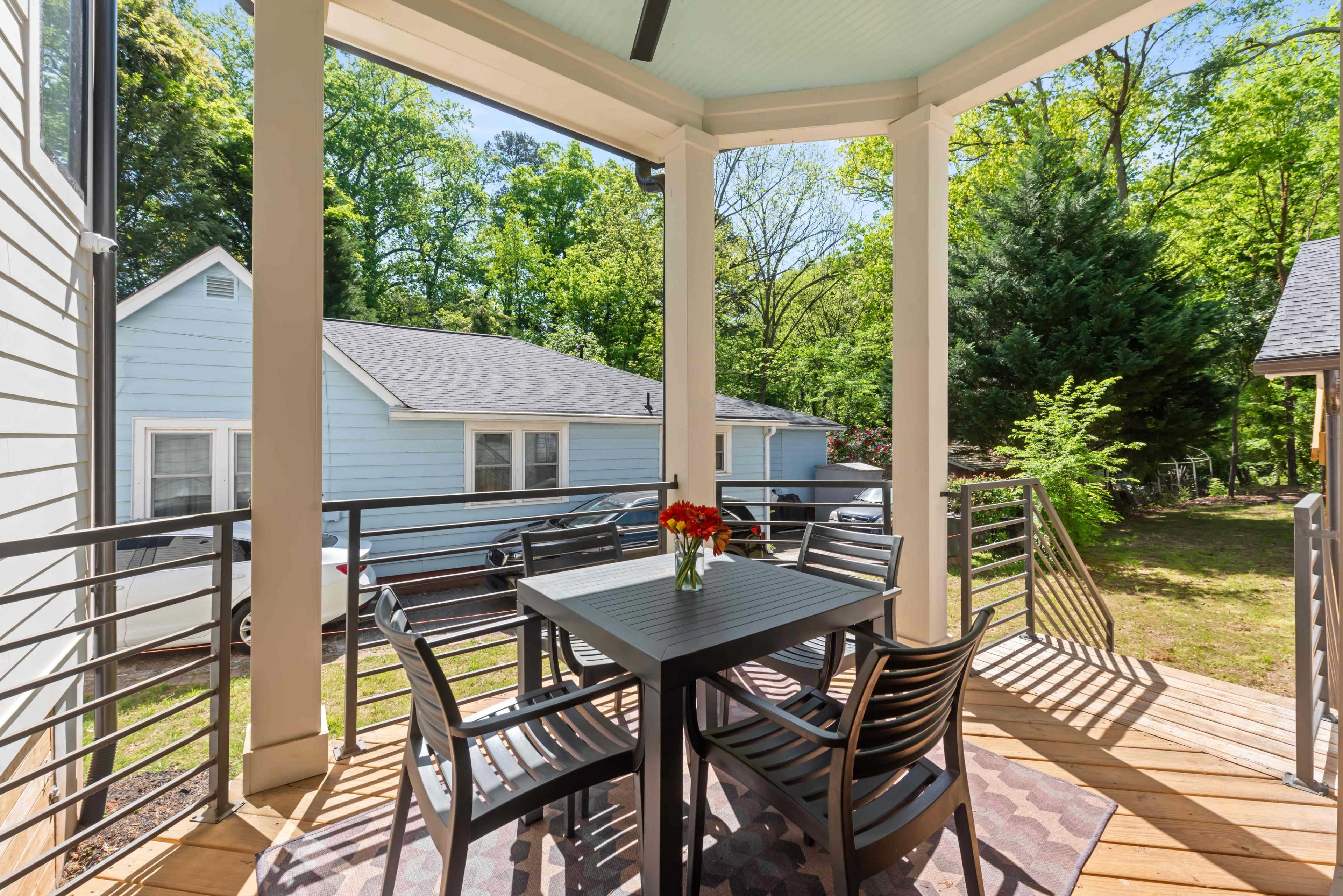 Ridgegold - NEW! Bright 5BR, Porch, Deck & Office Image in Kirkwood, Atlanta, GA