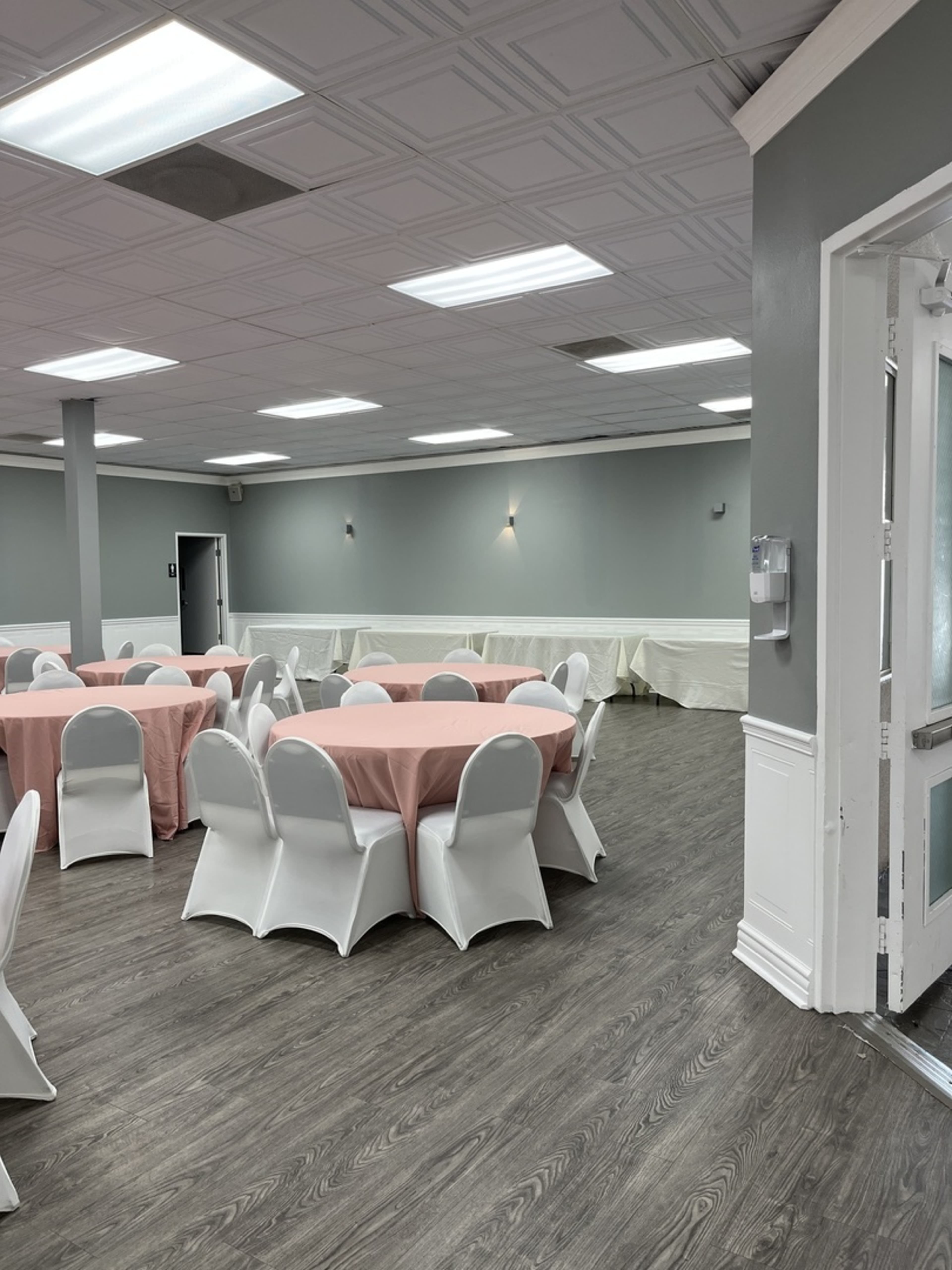 Newly Renovated Versatile Banquet Hall Image in Tarzana, Tarzana, CA