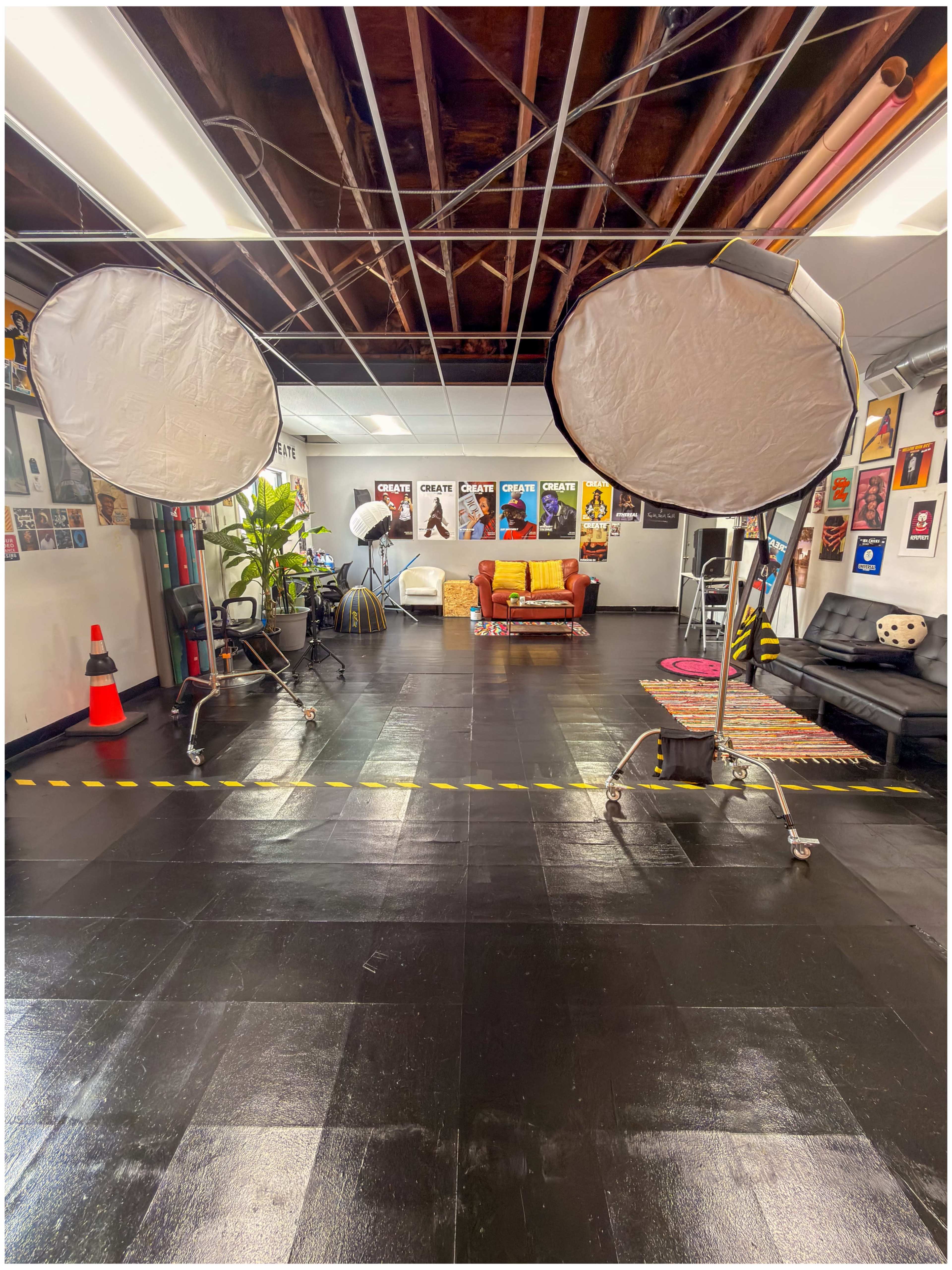 Photography Studio Image in Redford Township, Redford, MI