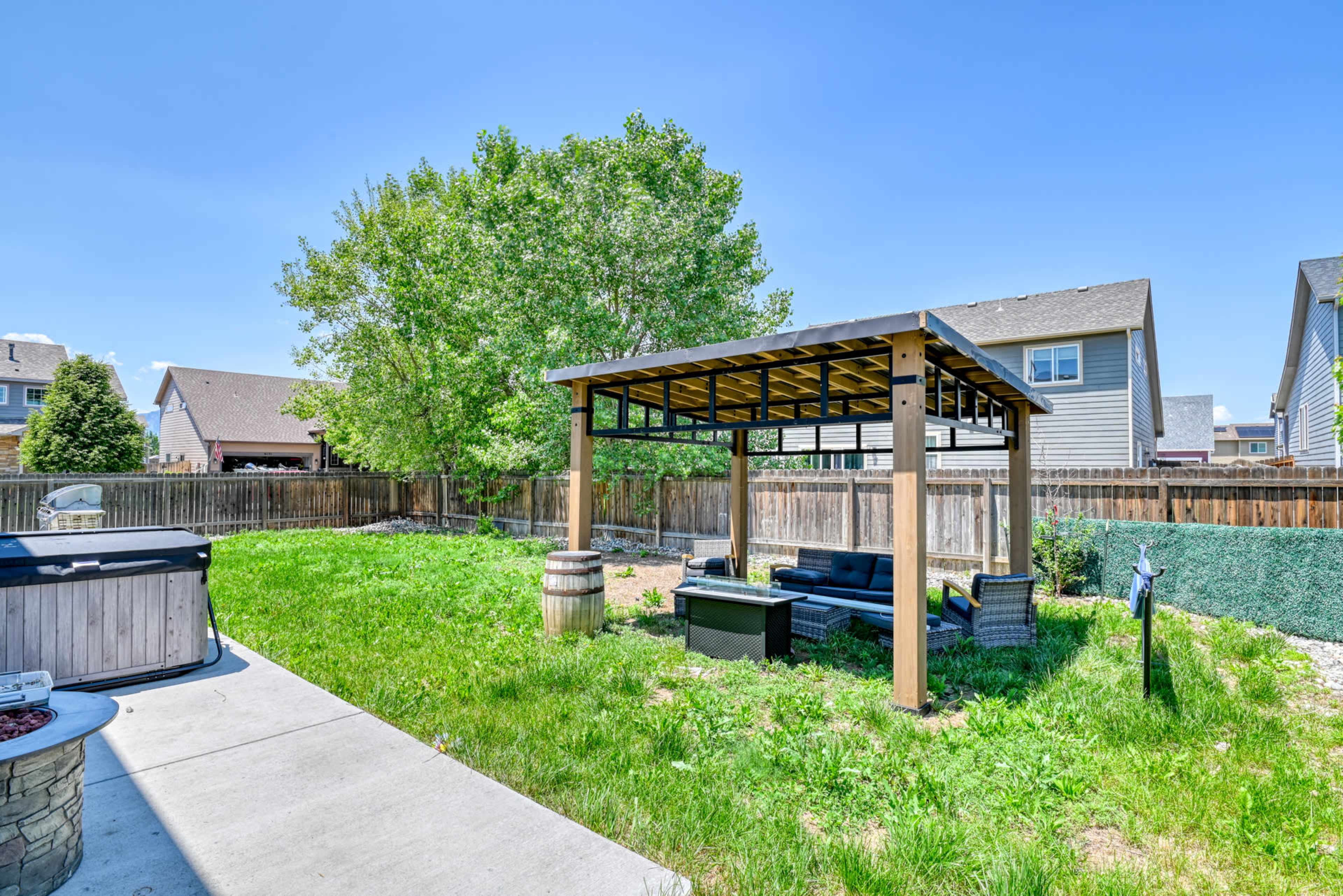Movie Night, Outdoor hot tub Image in Fountain Valley, Colorado Springs, CO