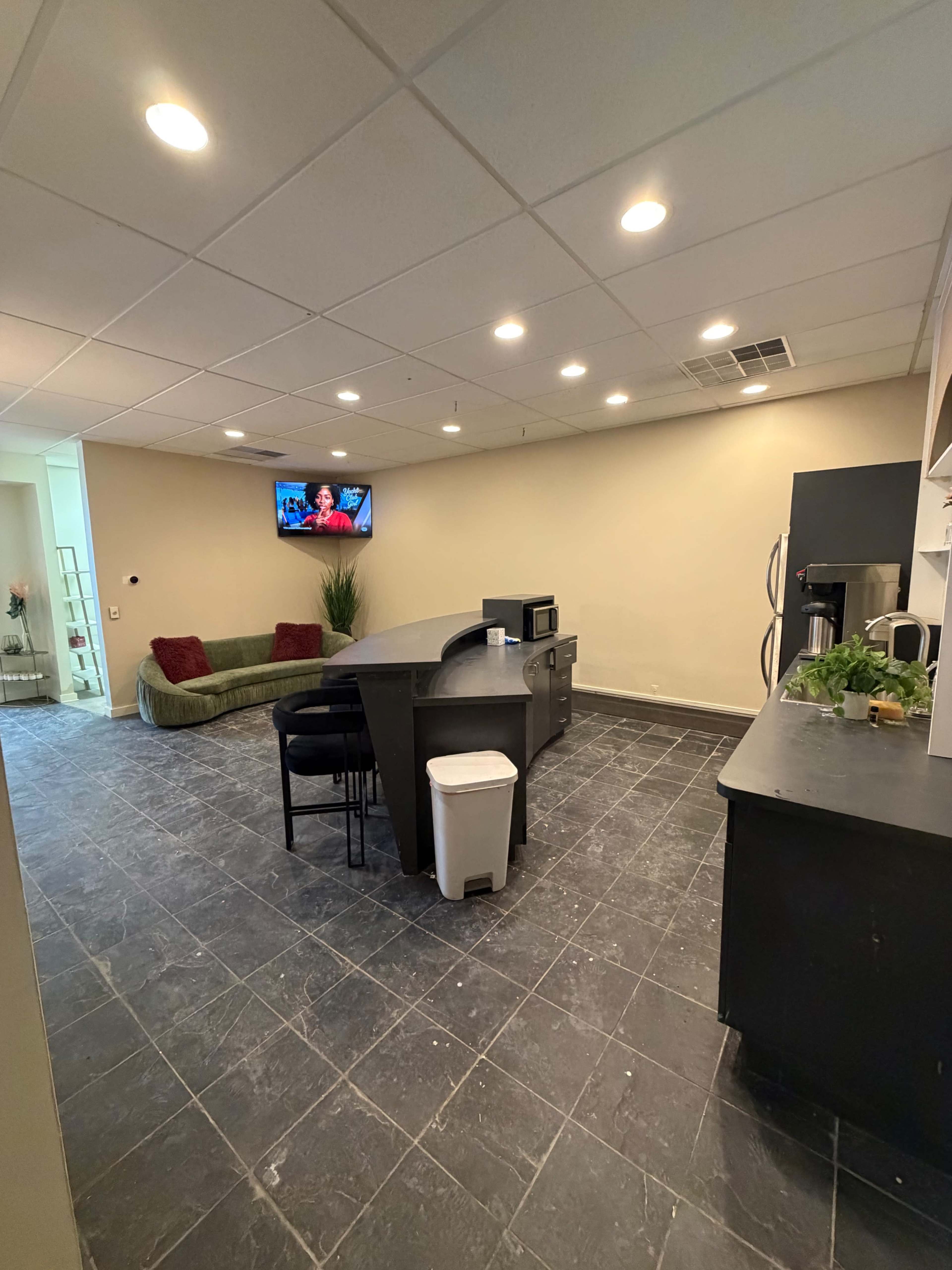 Intimate Space off Woodward Ave Pleasant Ridge Image in Pleasant Ridge, Pleasant Ridge, MI