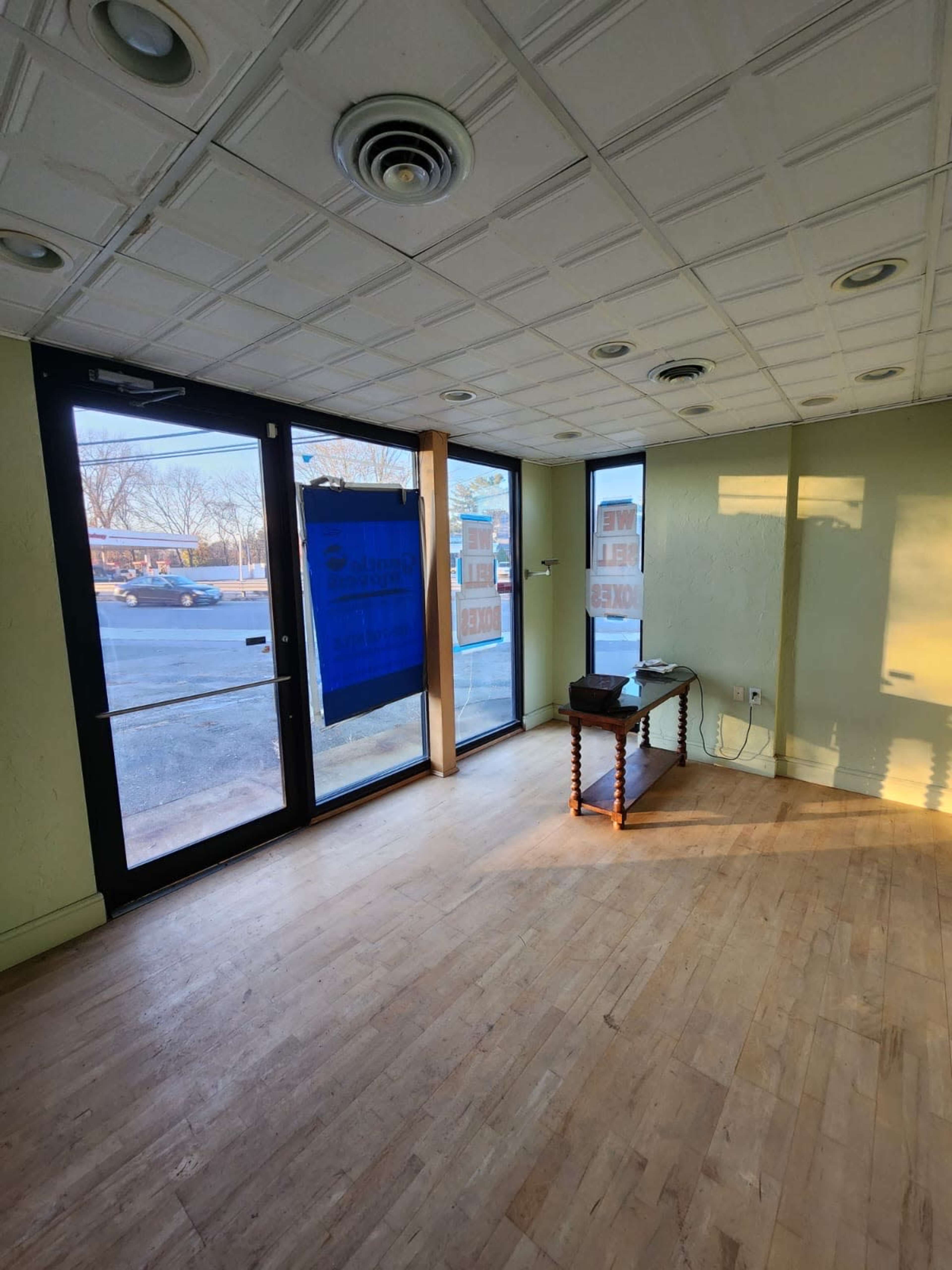 Versatile Commercial Space for Creative Projects in Natick Image in Framingham, Framingham, MA