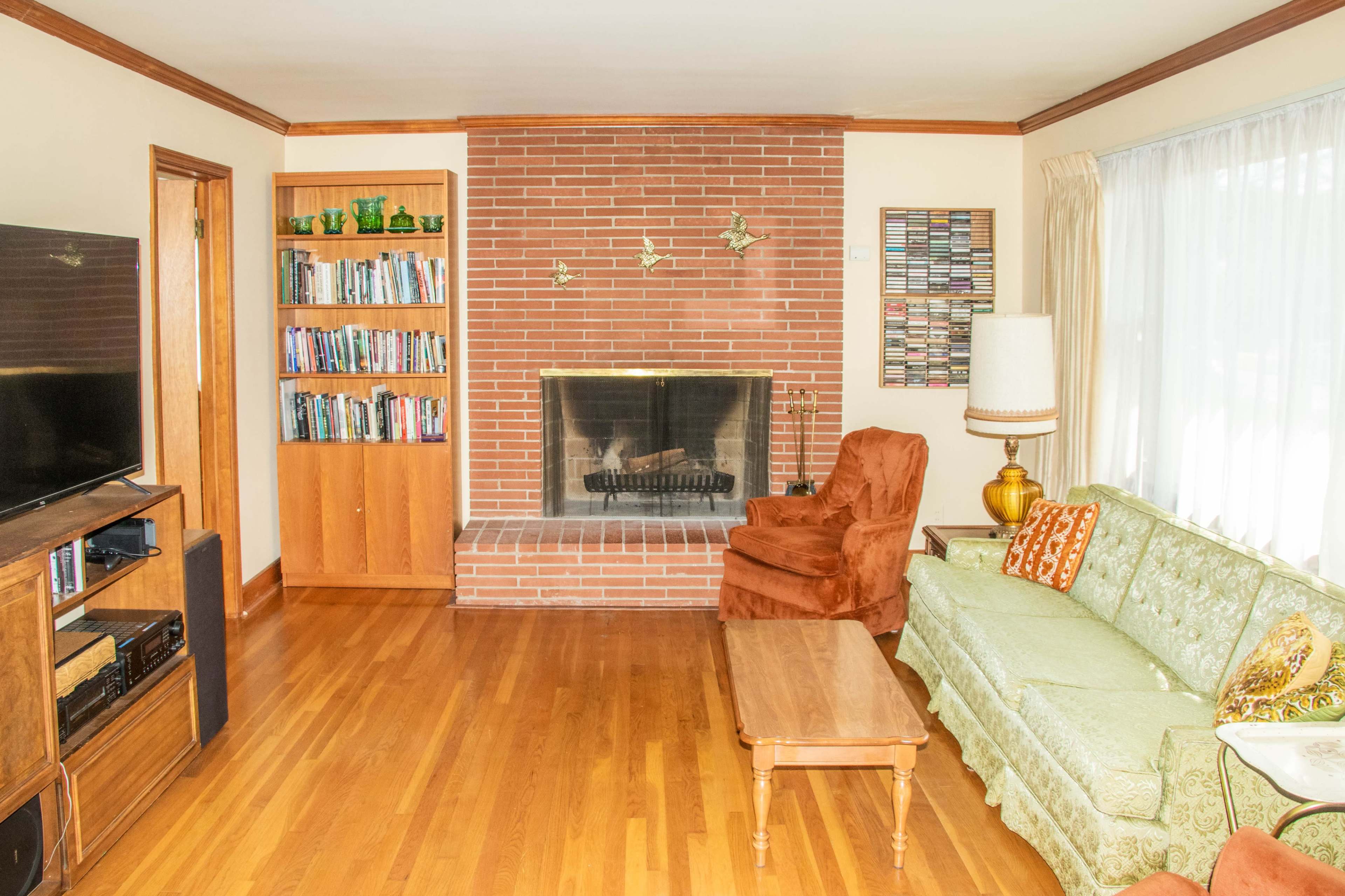 Mid Century Brick Rancher Vintage Time Capsule Home Image in Virginia Union, Richmond, VA