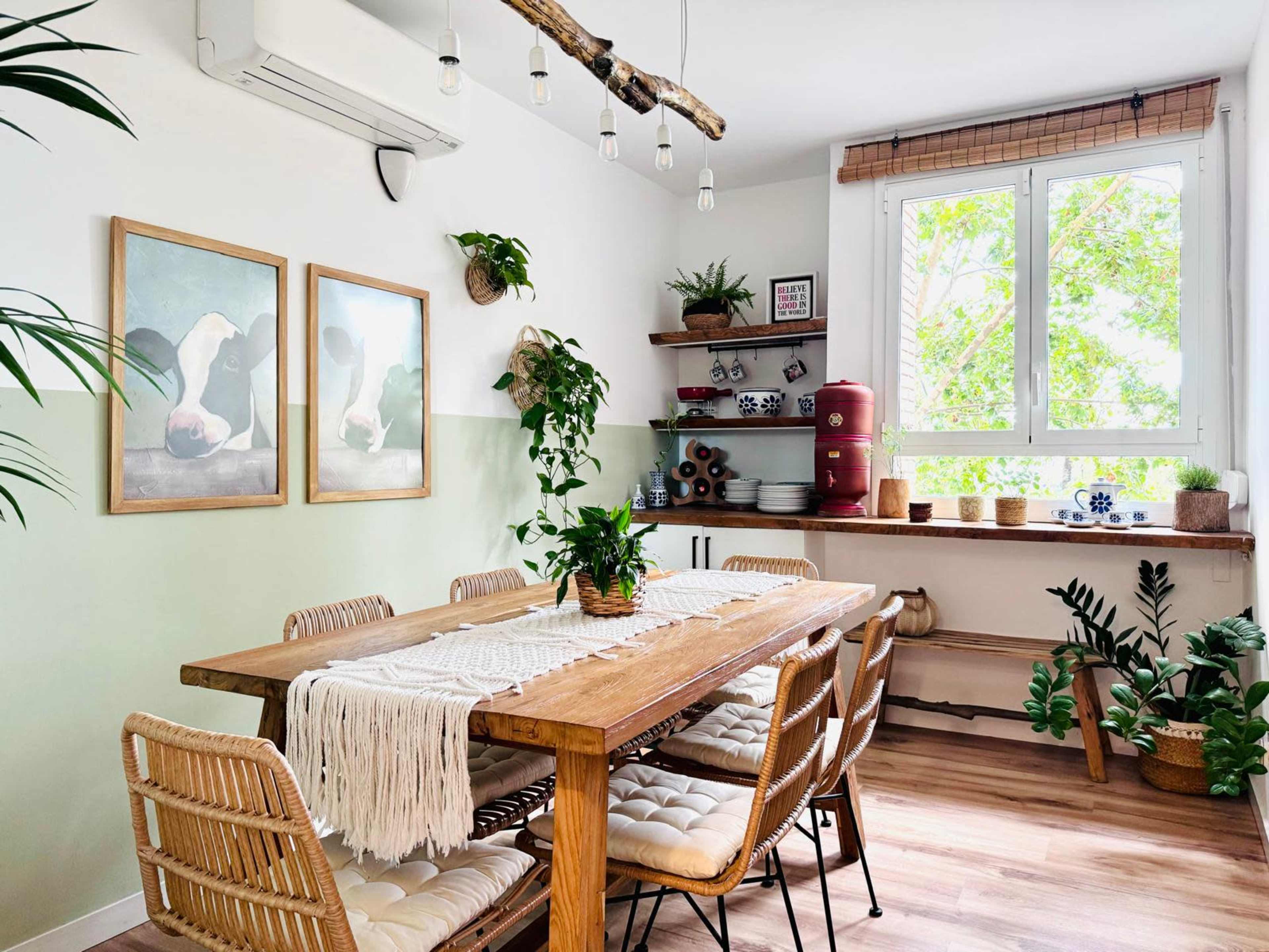 Un Hogar Acogedor: Una Mezcla de Farmhouse con Contemporáneo Image in El Poble-sec, Barcelona, B