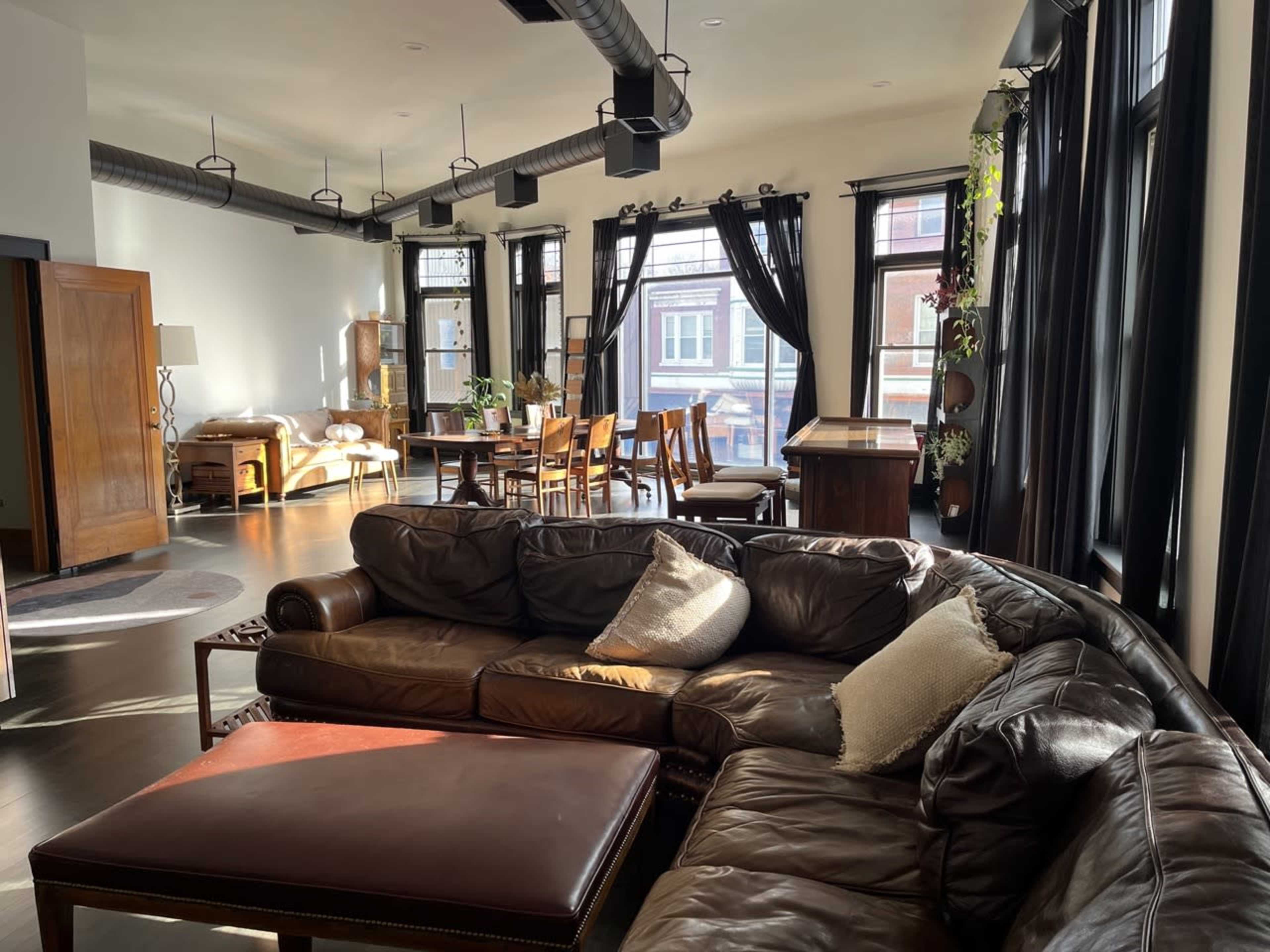 Historic, Art Deco Inspired Studio Image in Creston Heights, Grand Rapids, MI