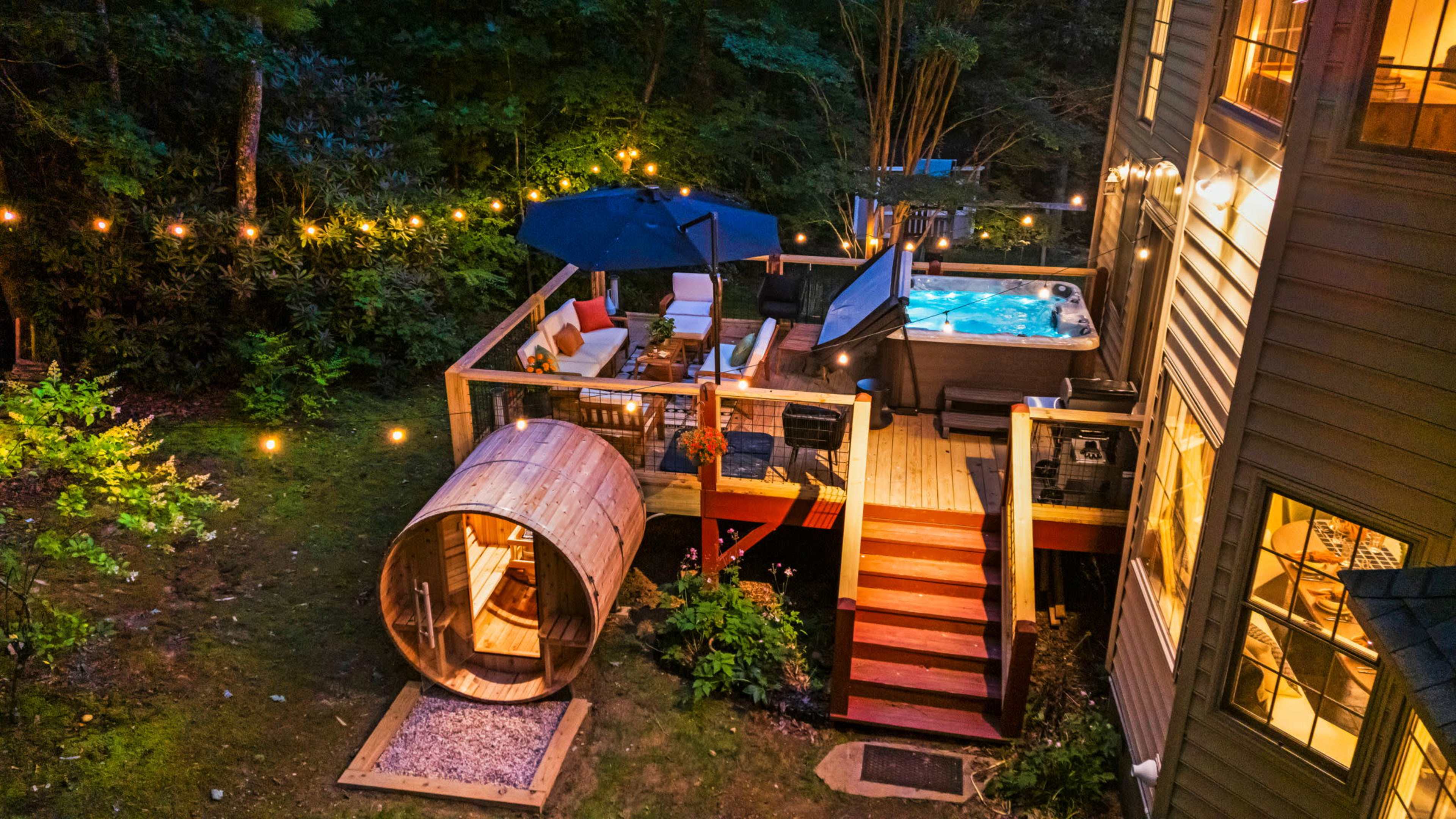 Ultimate Getaway: Golf Sim, Sauna, Hot Tub, Game Room & Outdoor Fun Image in , Fairview, NC