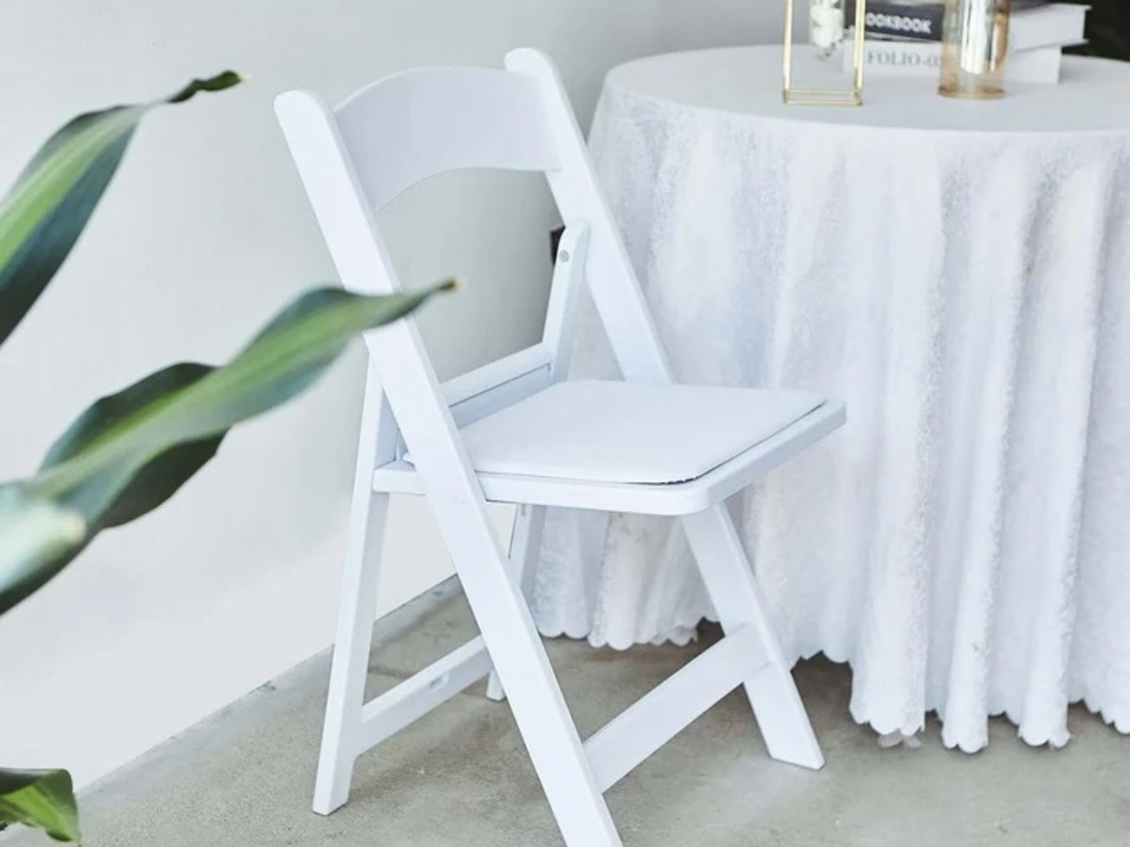 White Foldable Resin Chairs
