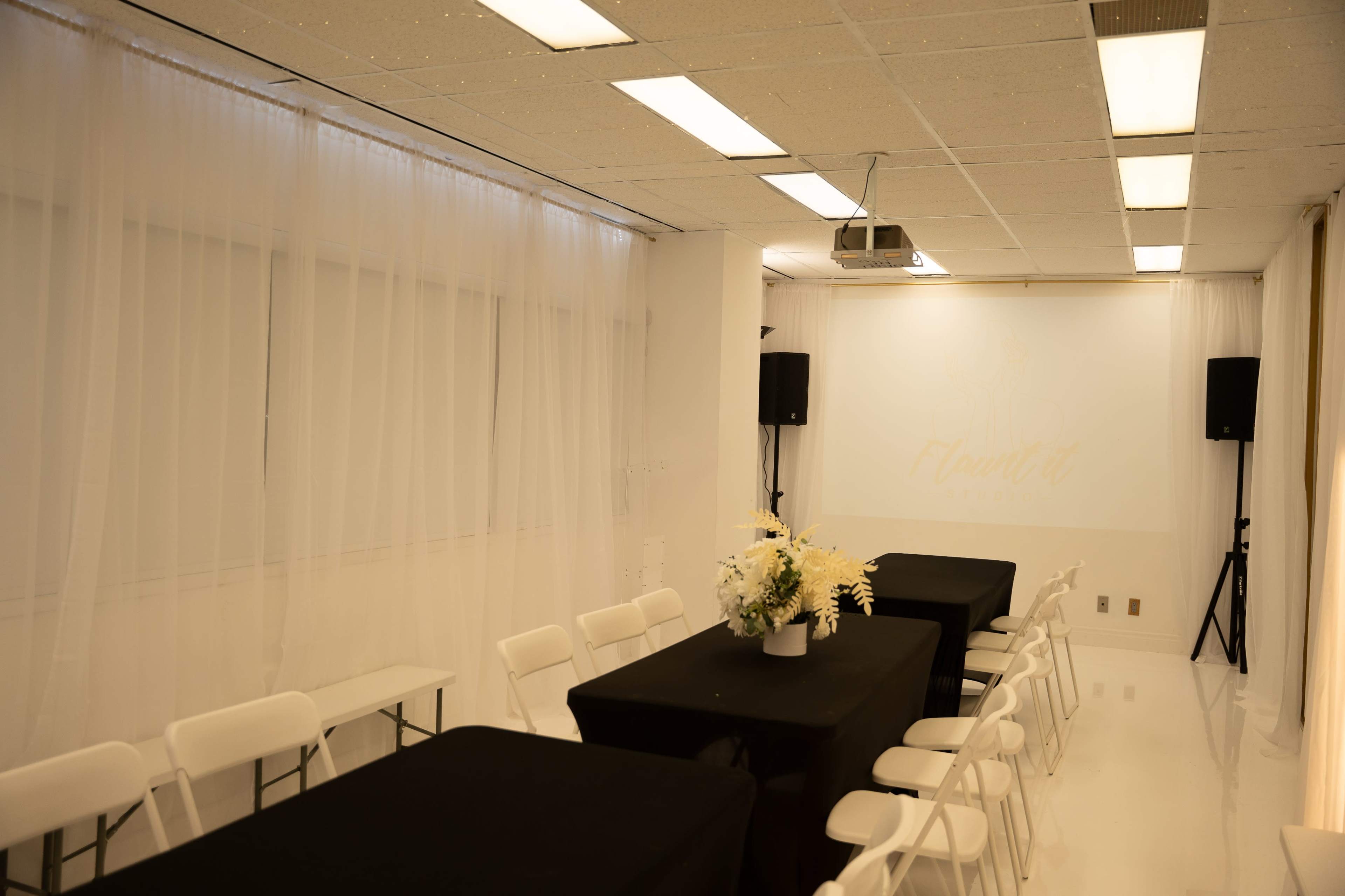 Bright & Spacious Event Space + Photography Studio in North York Image in York University Heights, Toronto, ON
