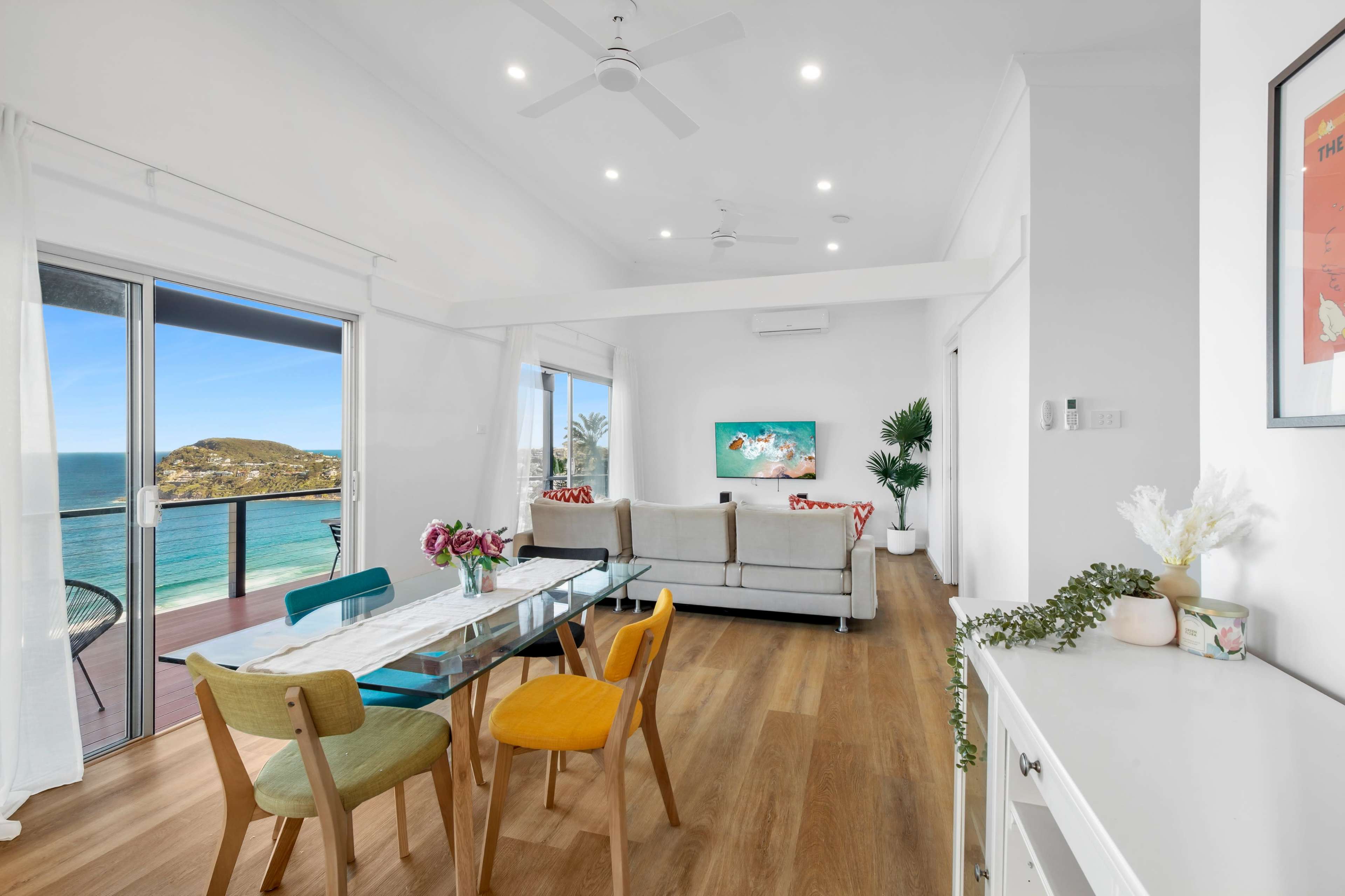 Panoramic Ocean View 2 BR House Image in Palm Beach, Palm Beach, NSW