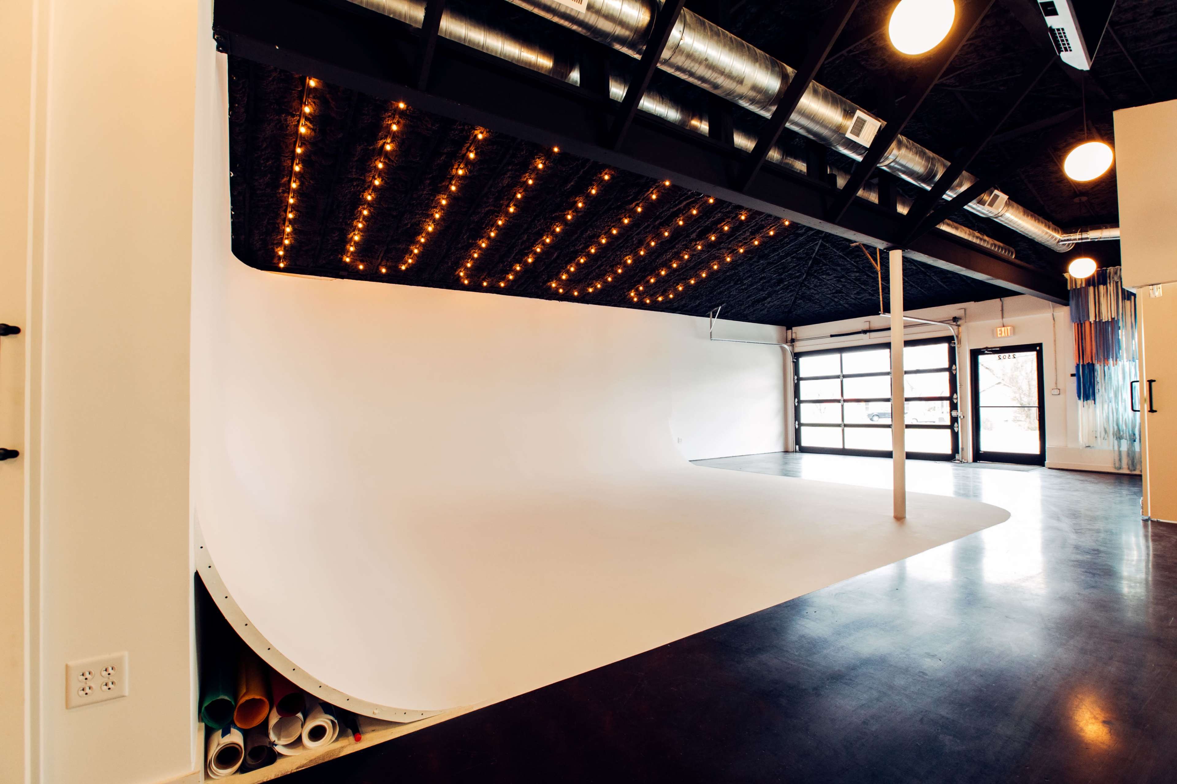 Lanewood Studio - Commercial Photo Studio Image in Lookout Valley, Chattanooga, TN