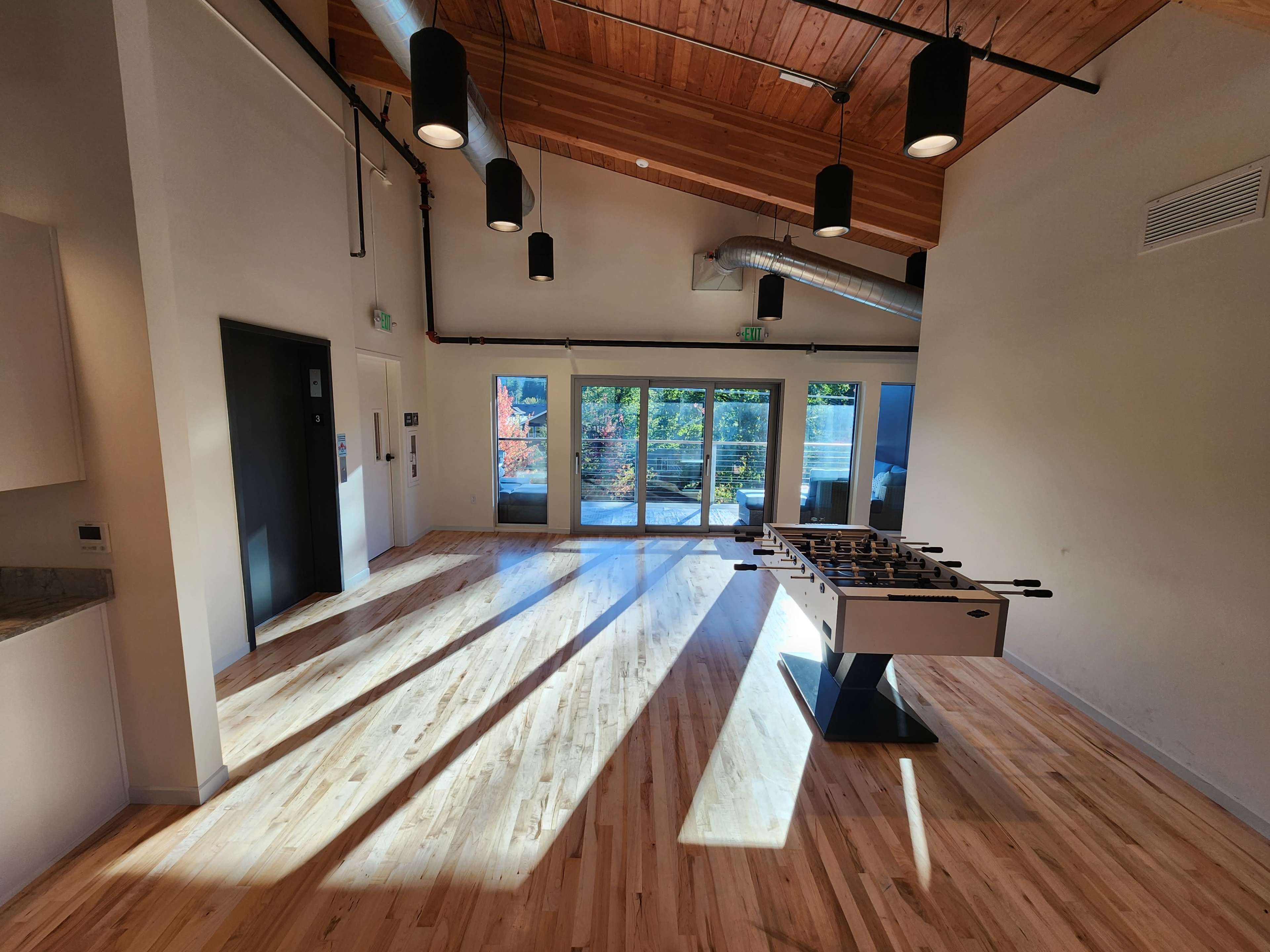 Top Floor Hall with Sweeping Mountain Views Image in North Bend, North Bend, WA