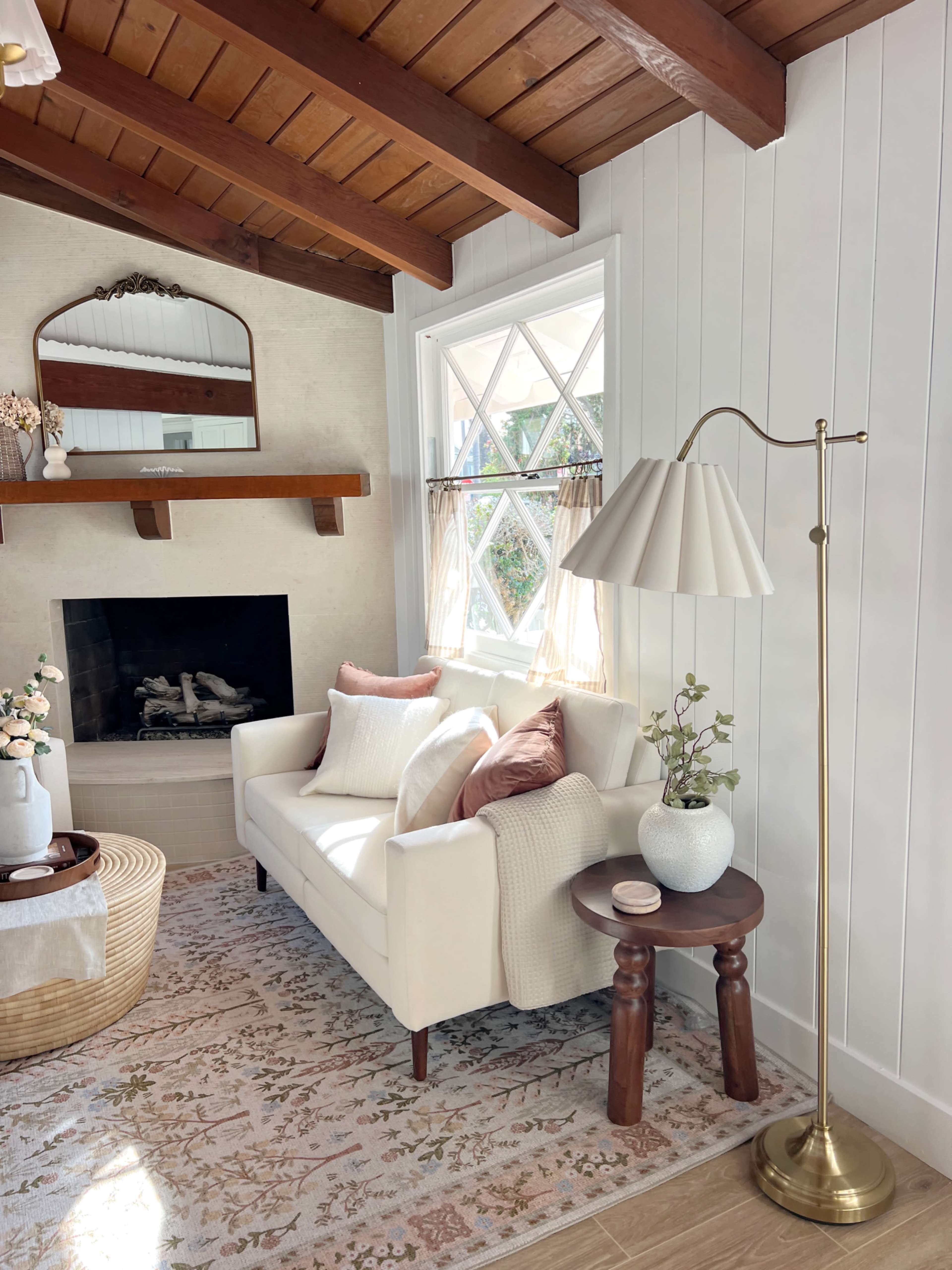 Quaint Cottage Near Bay and Beach Image in Balboa Peninsula, Newport Beach, CA