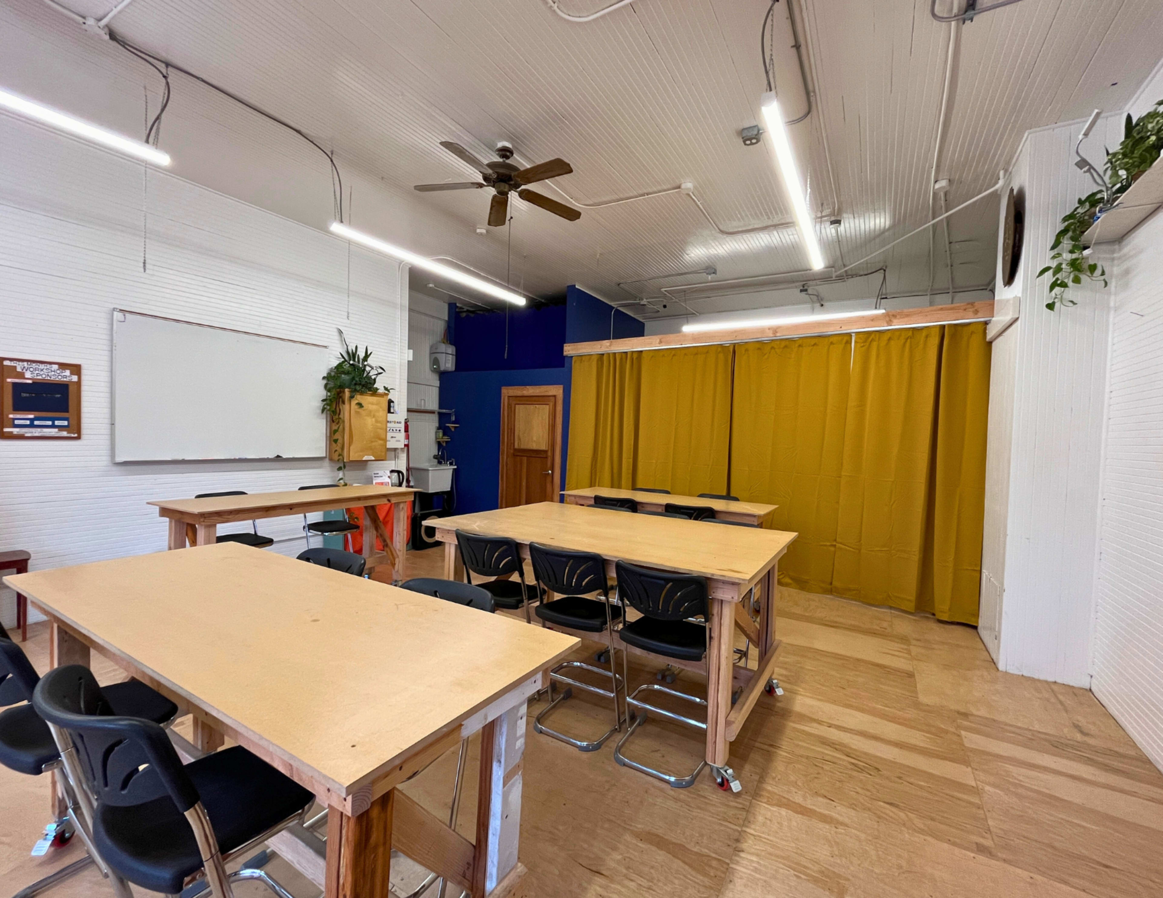 Versatile Meeting & Gathering Space in Historic SE Building Image in Southeast Portland, Portland, OR