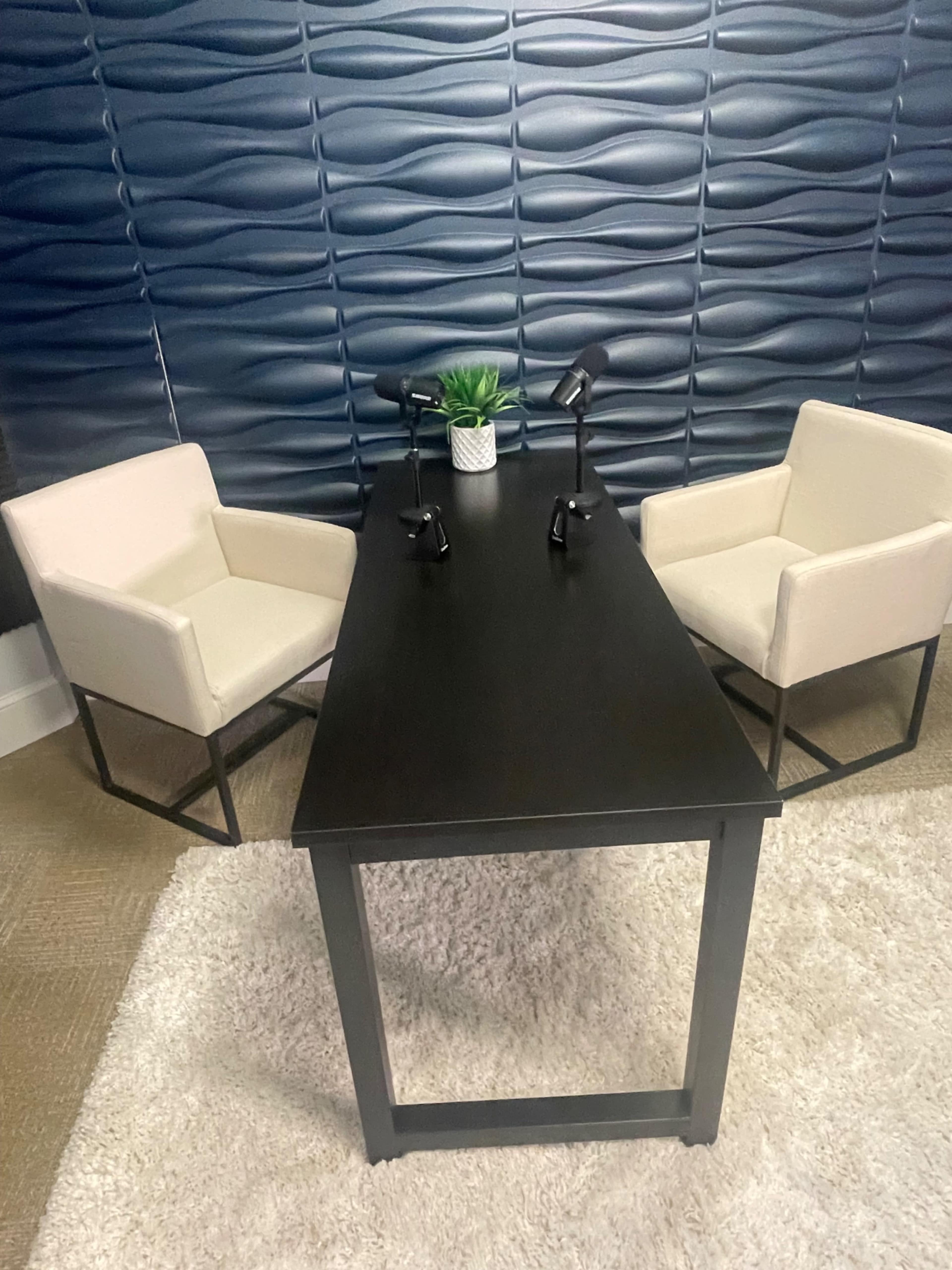 Fully equipped studio in Midtown Corridor Image in Fairfax, Cleveland, OH