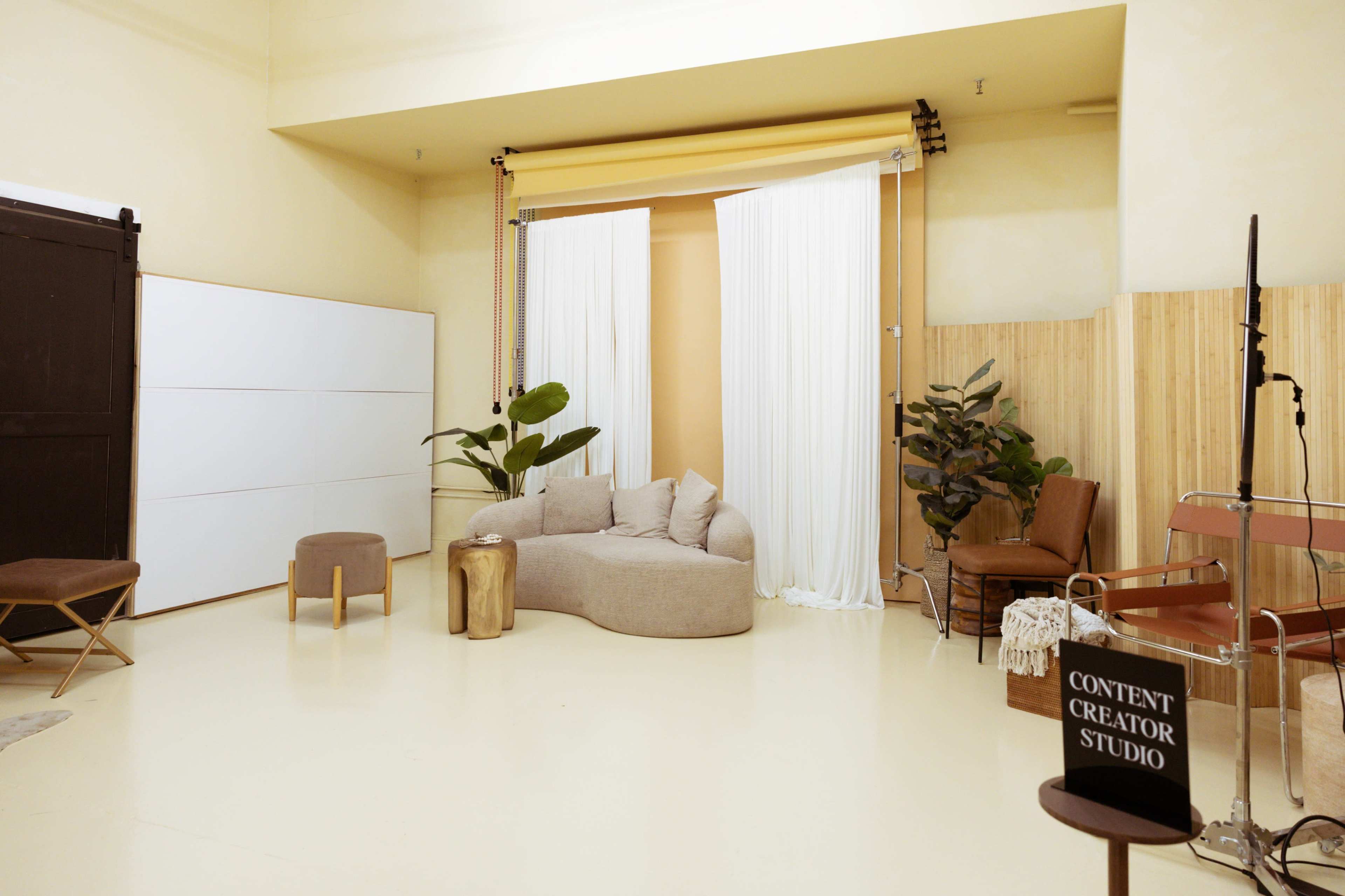 Elevated Editorial Studio for Content Creation & Events Image in Arden-Arcade, Sacramento, CA