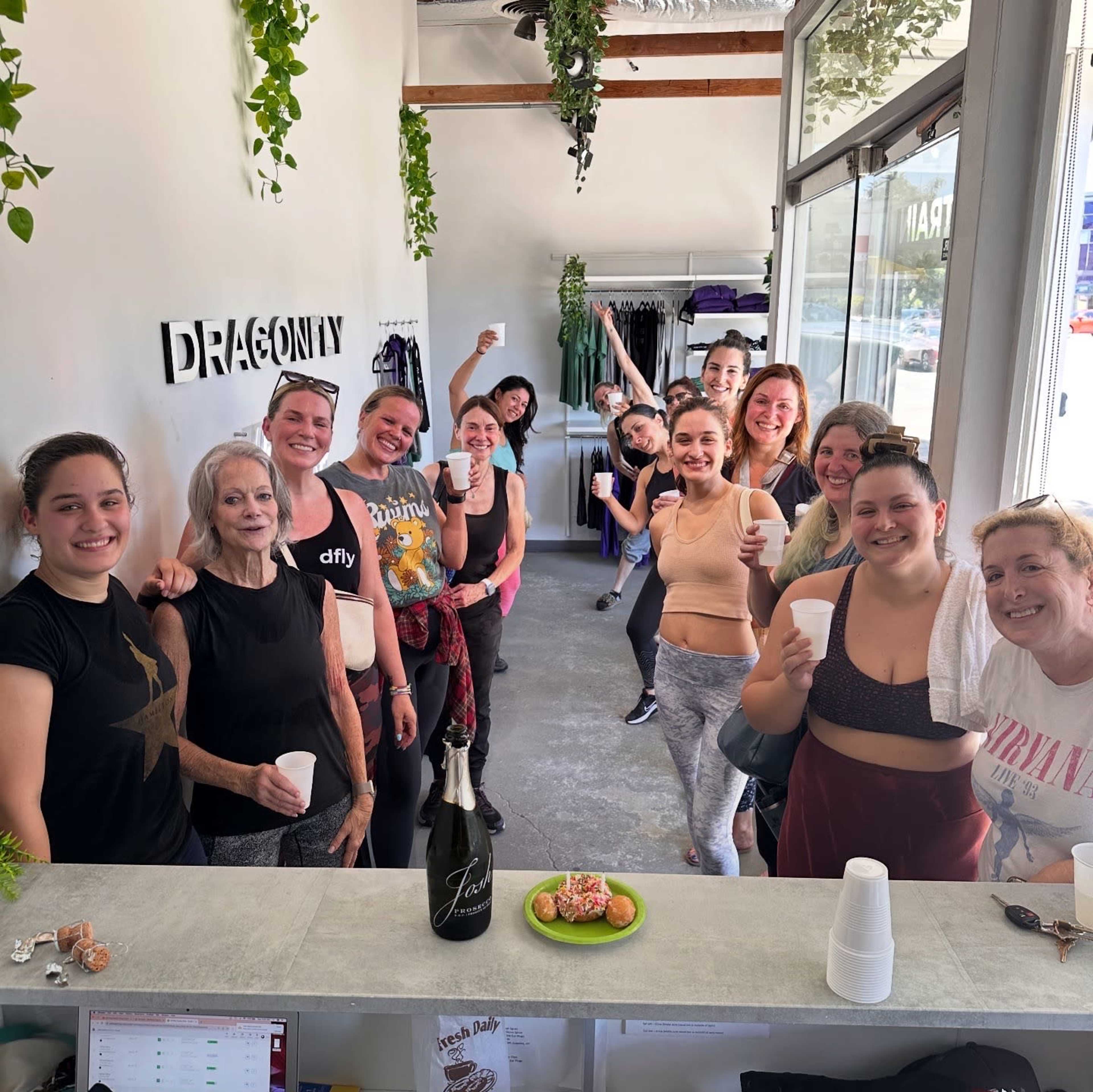 Modern Lofty Space on Van Nuys Blvd Image in Sherman Oaks, Sherman Oaks, CA