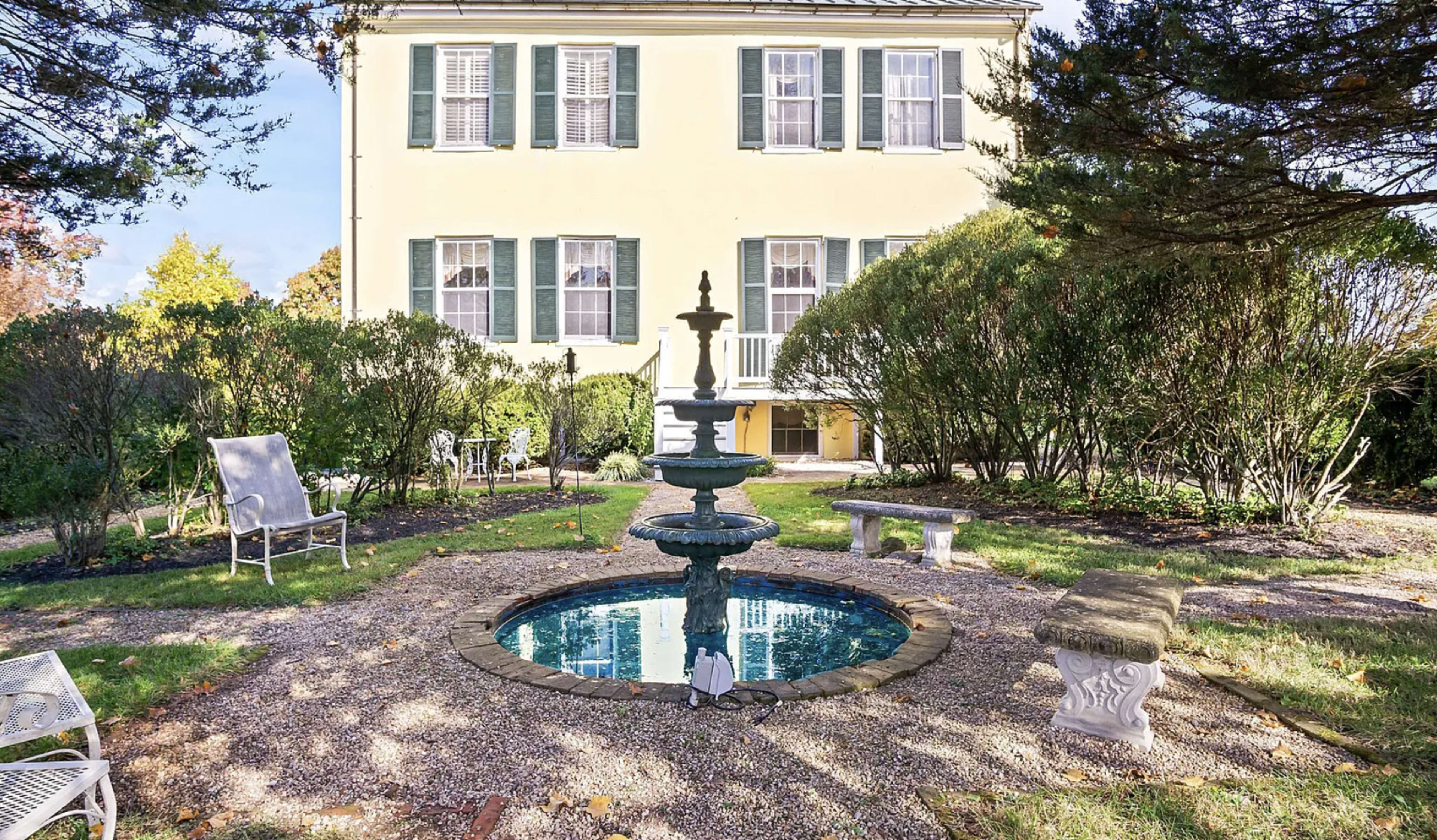 Historic manor house and outbuildings set within lovely grounds Image in , Sharpsburg, MD